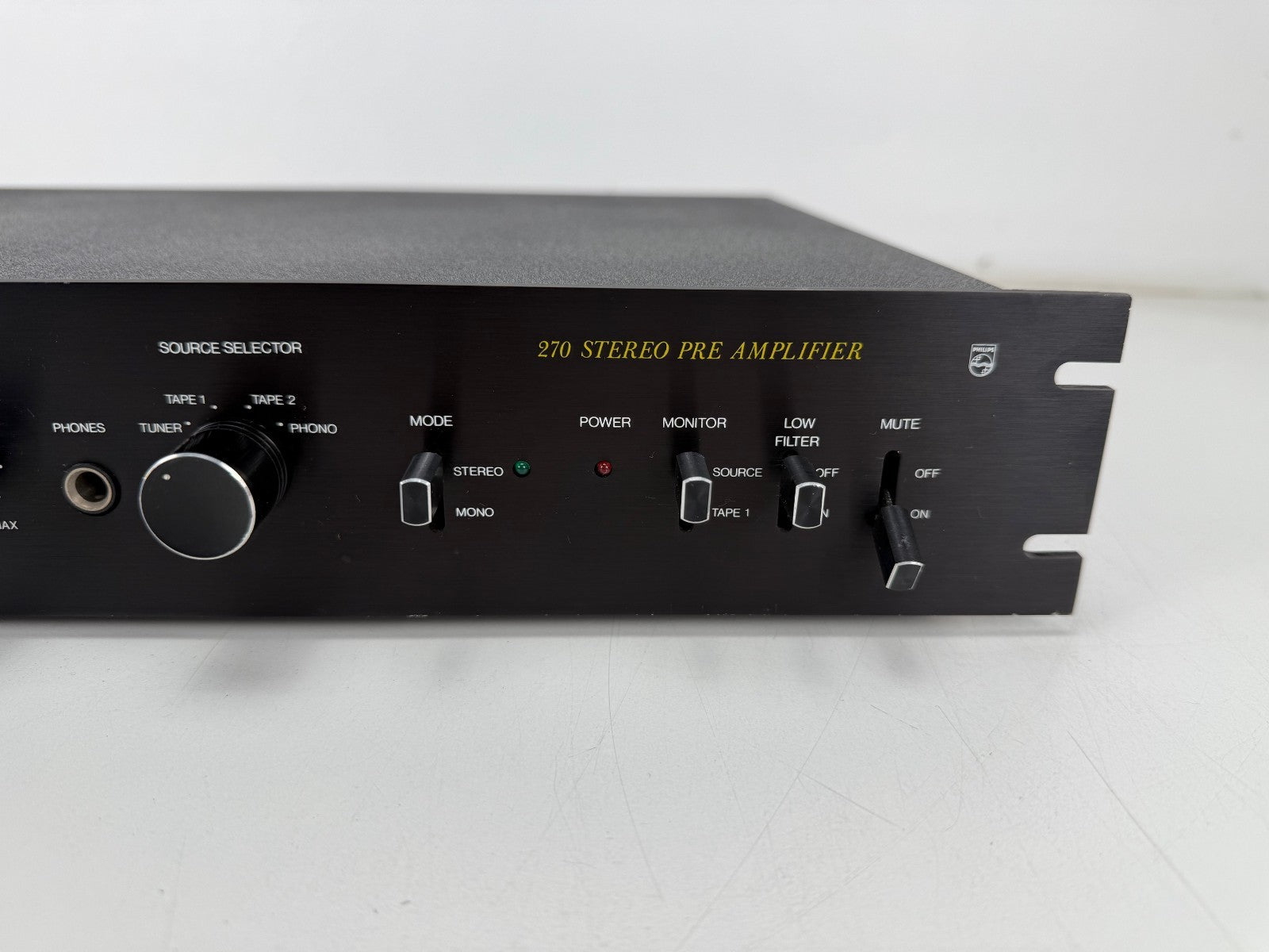 Philips 22AH270 stereo voorversterker - Zwarte tulp