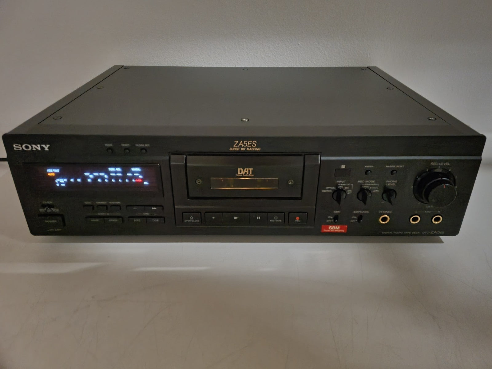 Sony DTC-ZA5ES  Digital Audio Tape Deck - Remote Control - Manual - 1st owner