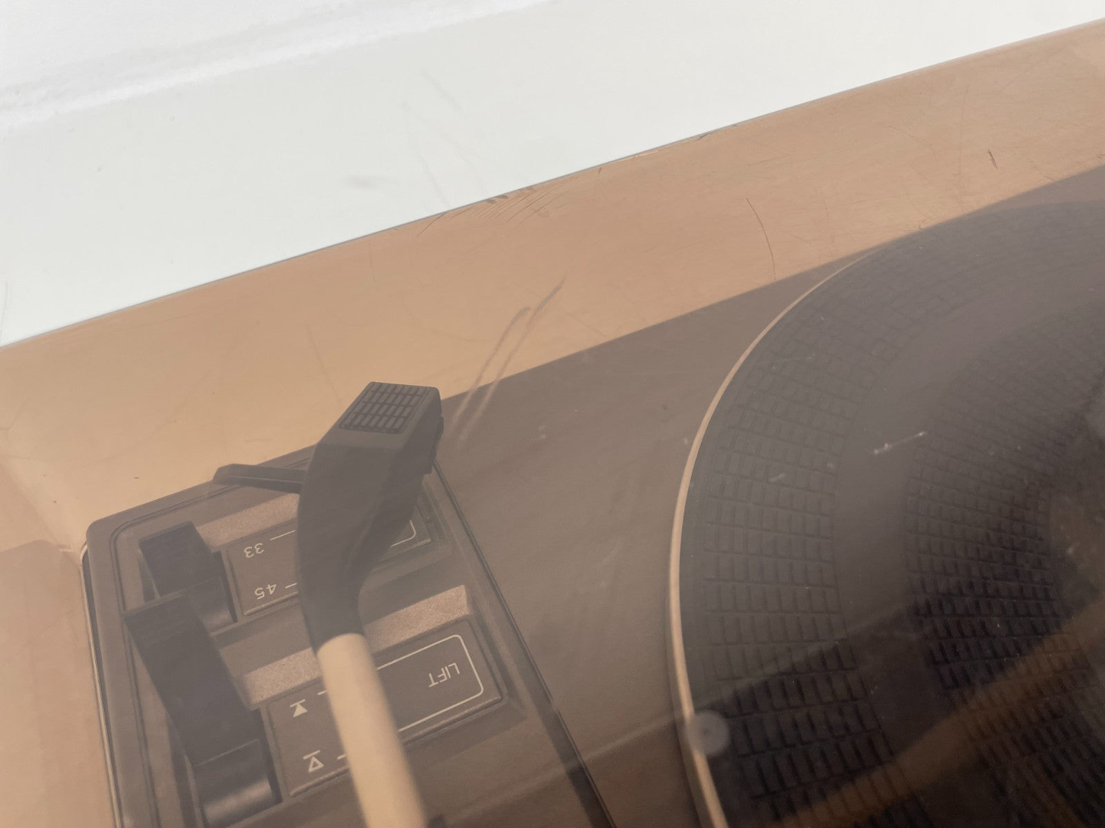 Aristona 1224 Belt Drive Turntable