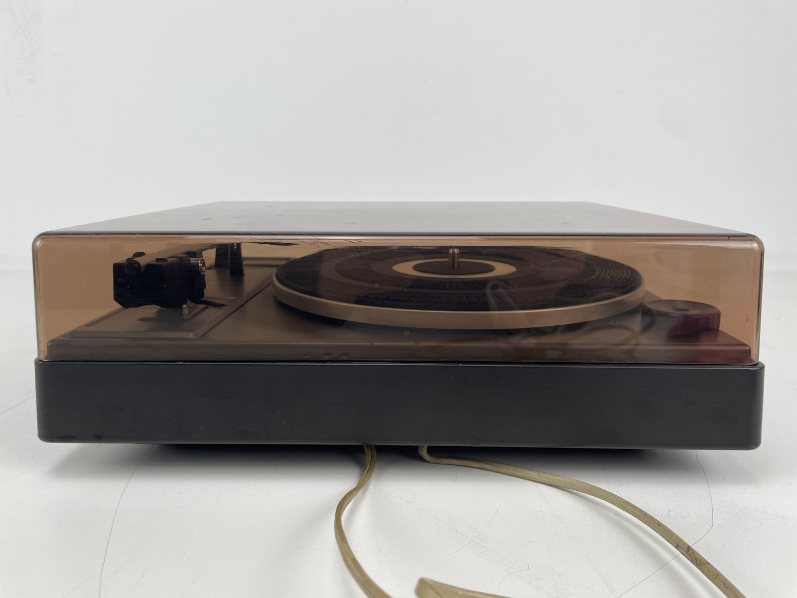Aristona 1224 Belt Drive Turntable