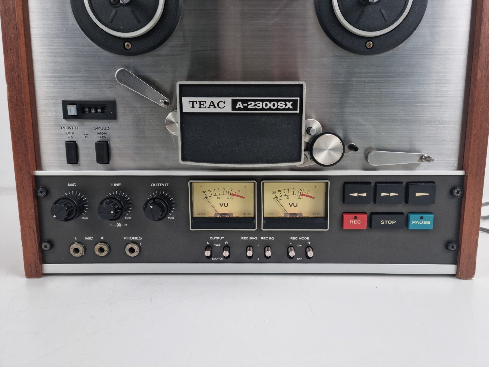 A-2300SX Stereo Reel to Reel Tape Recorder 1/4'' - 18CM - 4 track - 2 channel