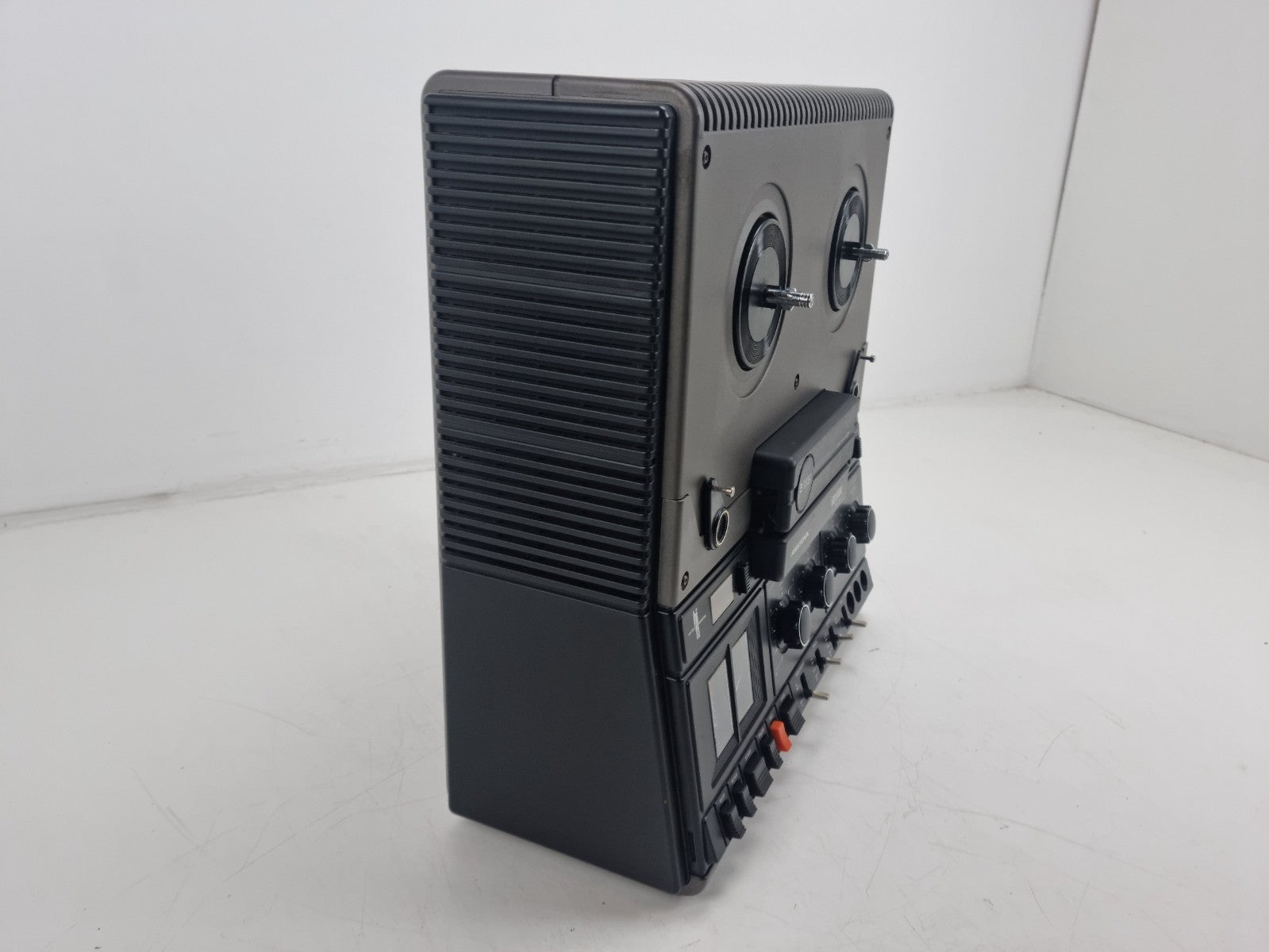 Aristona EW5504 Stereo Reel To Reel Recorder - With Dust Cover  - New Belts