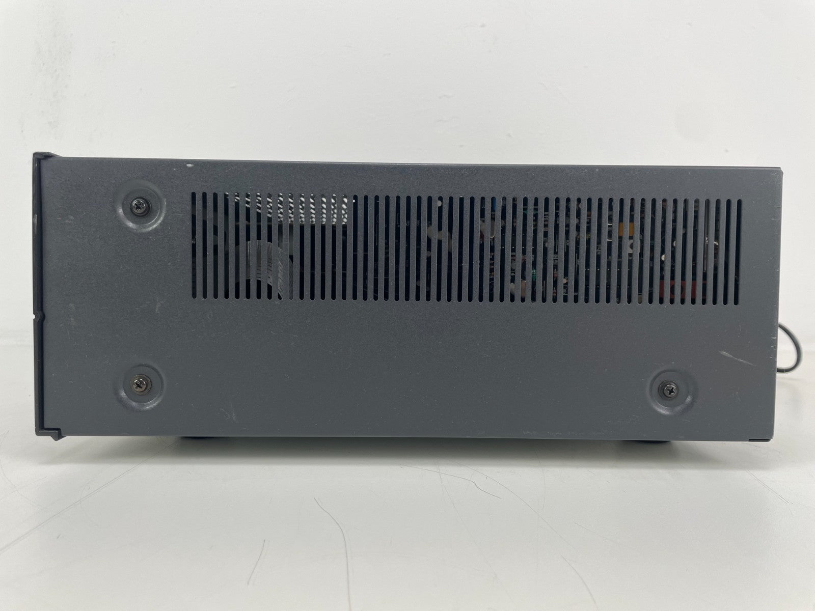 NAD T-741 Surround Receiver – Nice condition