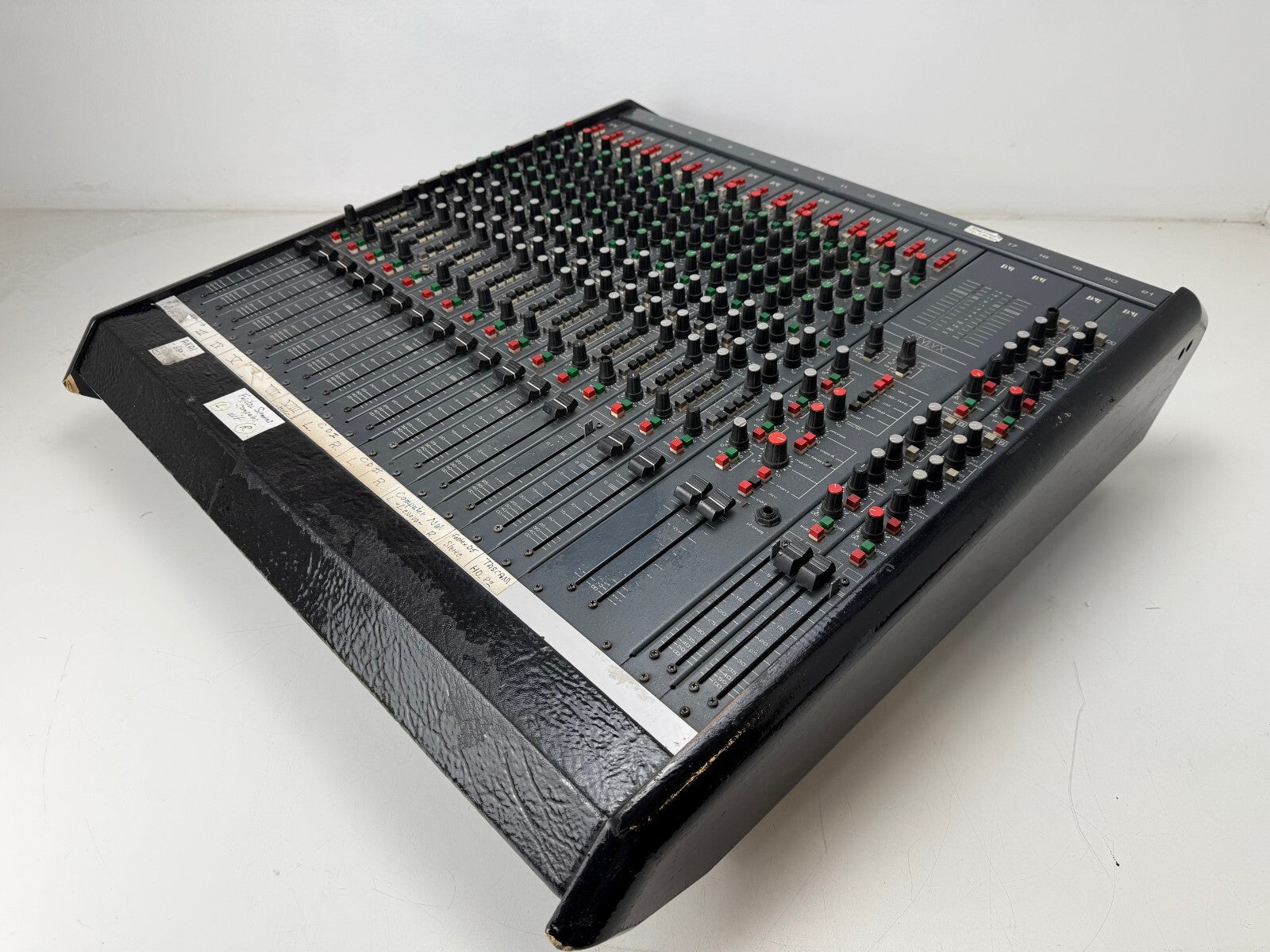 D&R Stylyx Analog Mixer 16-4-2 - No power supply