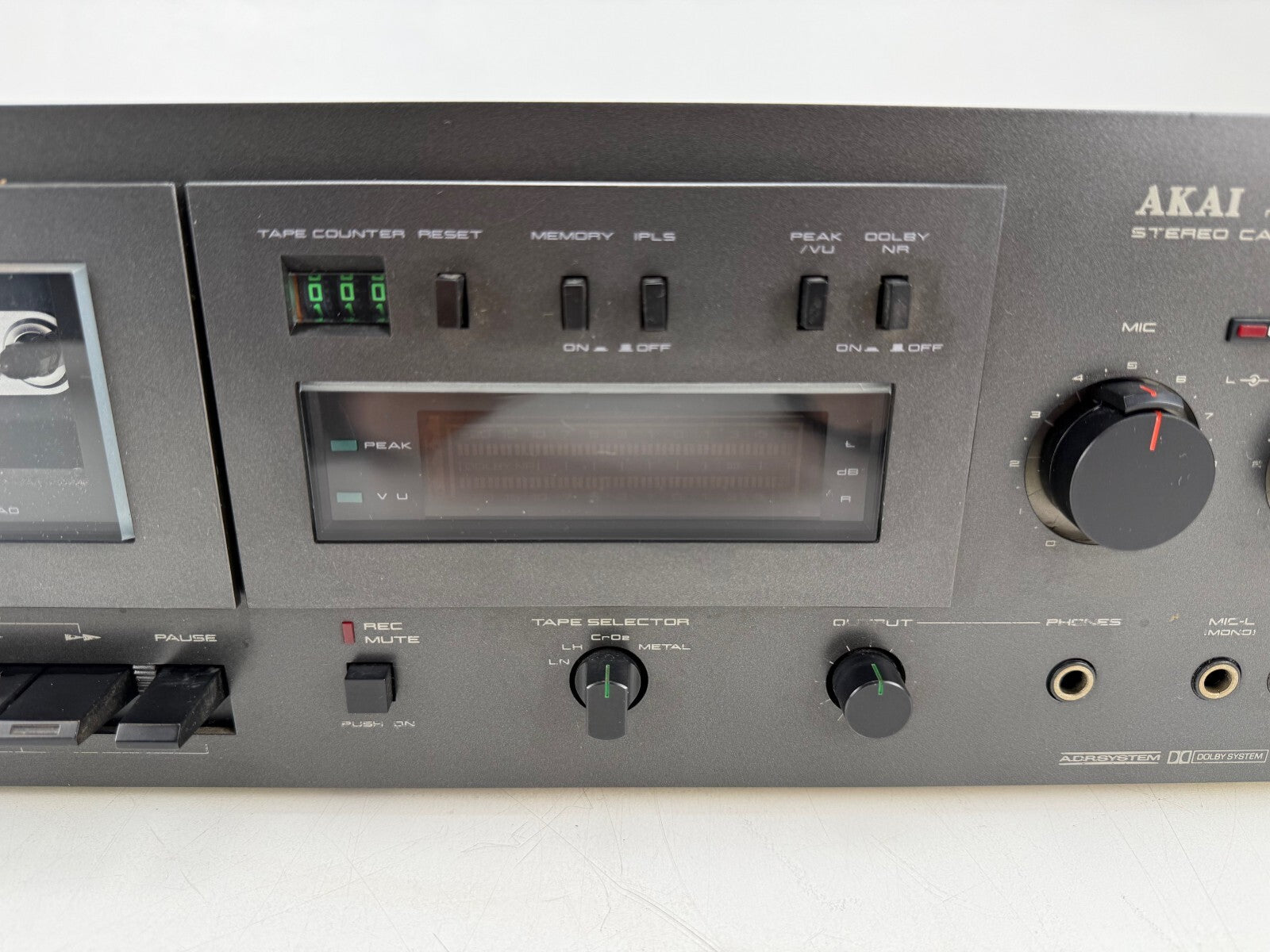 Akai GX-M30 2-Head Stereo Cassette Deck - Light serviced
