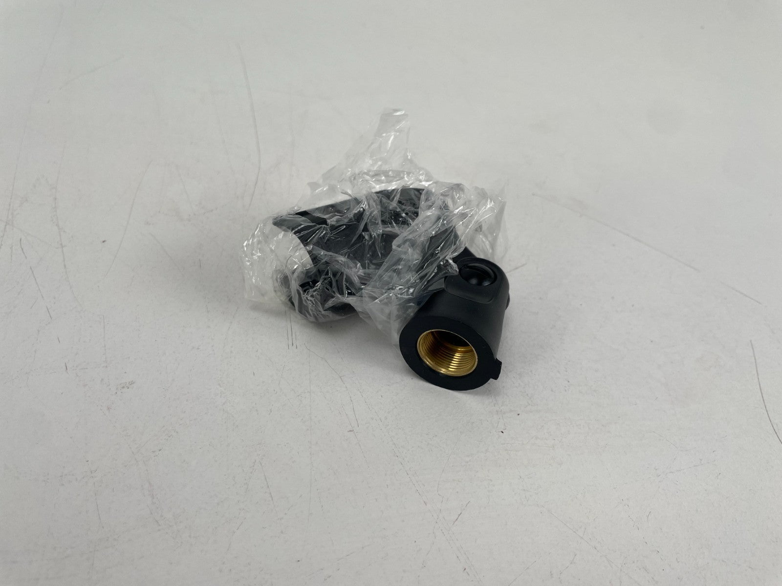 Vivanco DM-97 Dynamic Microphone with Case and Mount