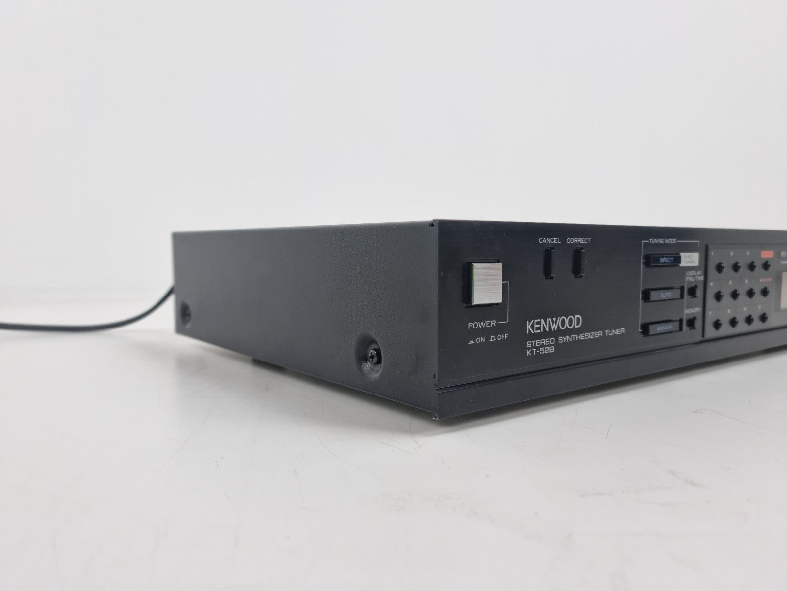 Kenwod KT-52B - Stereo Synthersizer Tuner -Mint condition