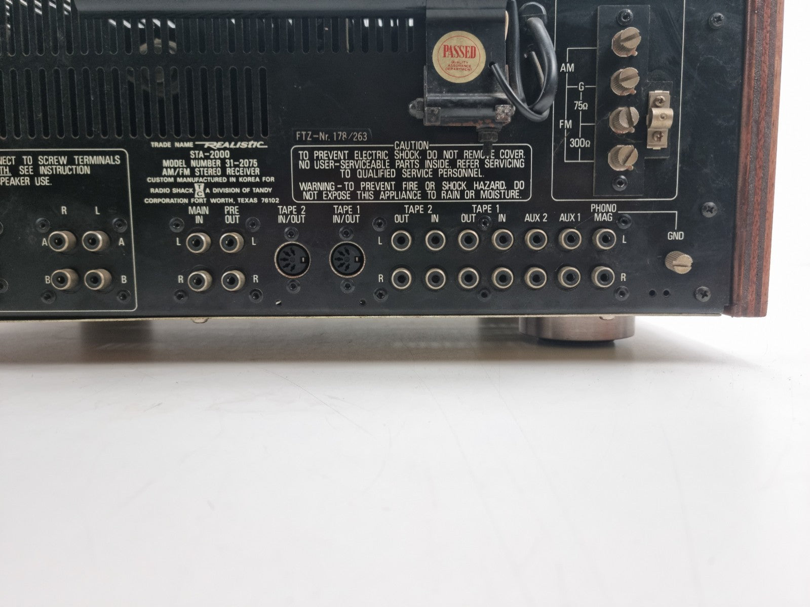 Realistic STA-2000 - Stereo Receiver - Fully Serviced - New side pannels