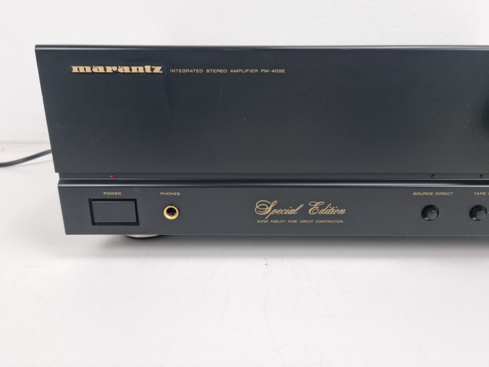 Marantz PM-40SE Stereo Integrated Amplifier- 43 watts per channel into 8Ω (stere