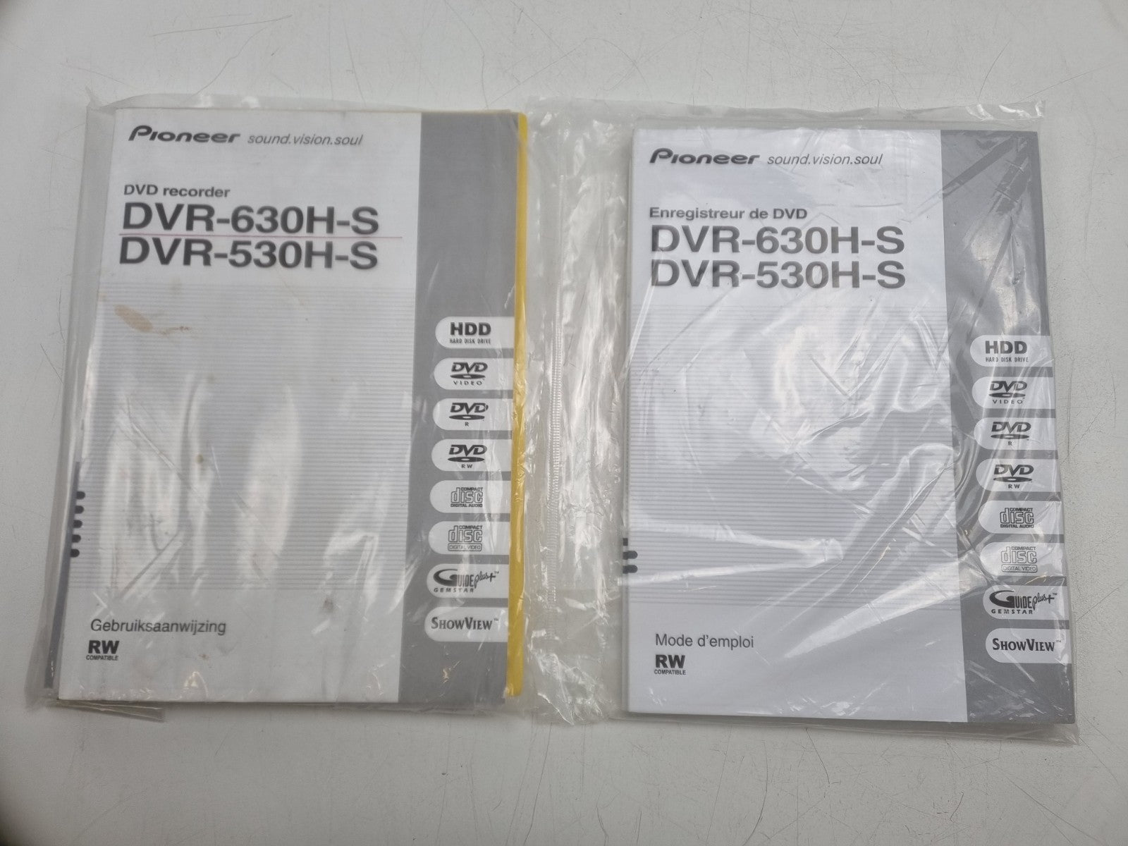 Pioneer DVR-630H-S DVD Recorder-With the instruction booklet - Remote control