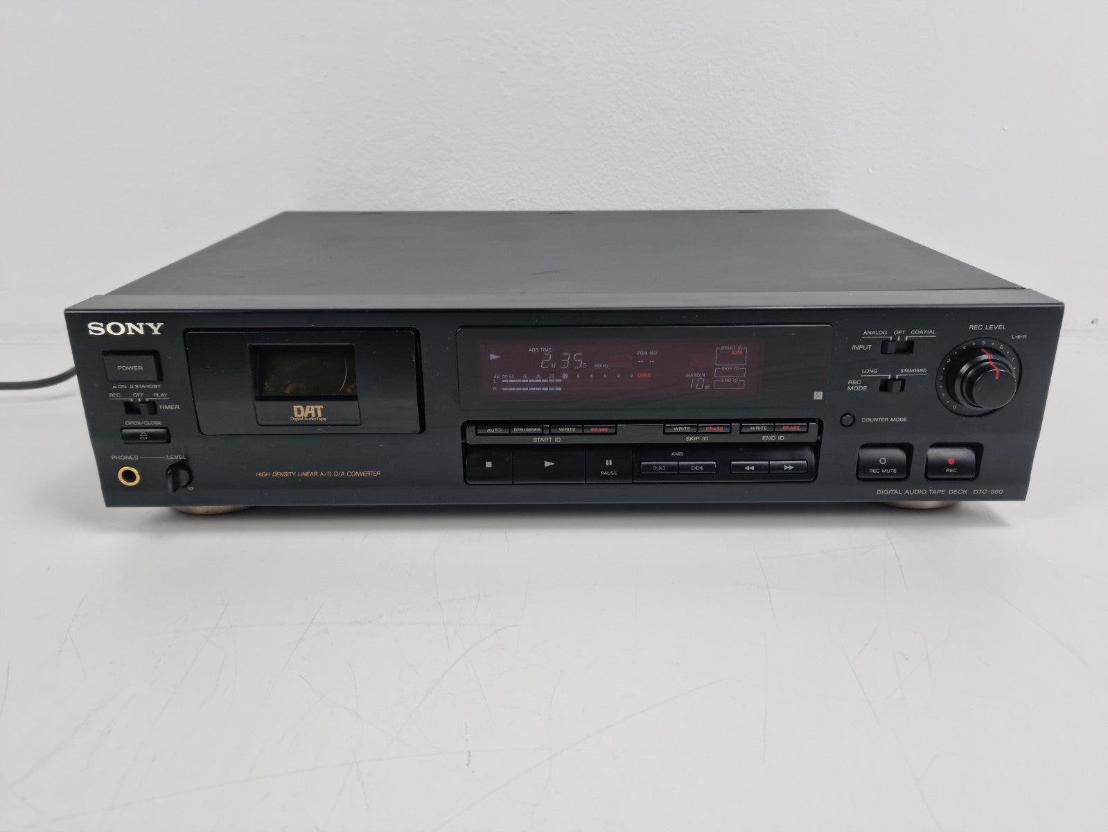 Sony DTC-690 Digital Audio Tape Deck (DAT) - Serviced