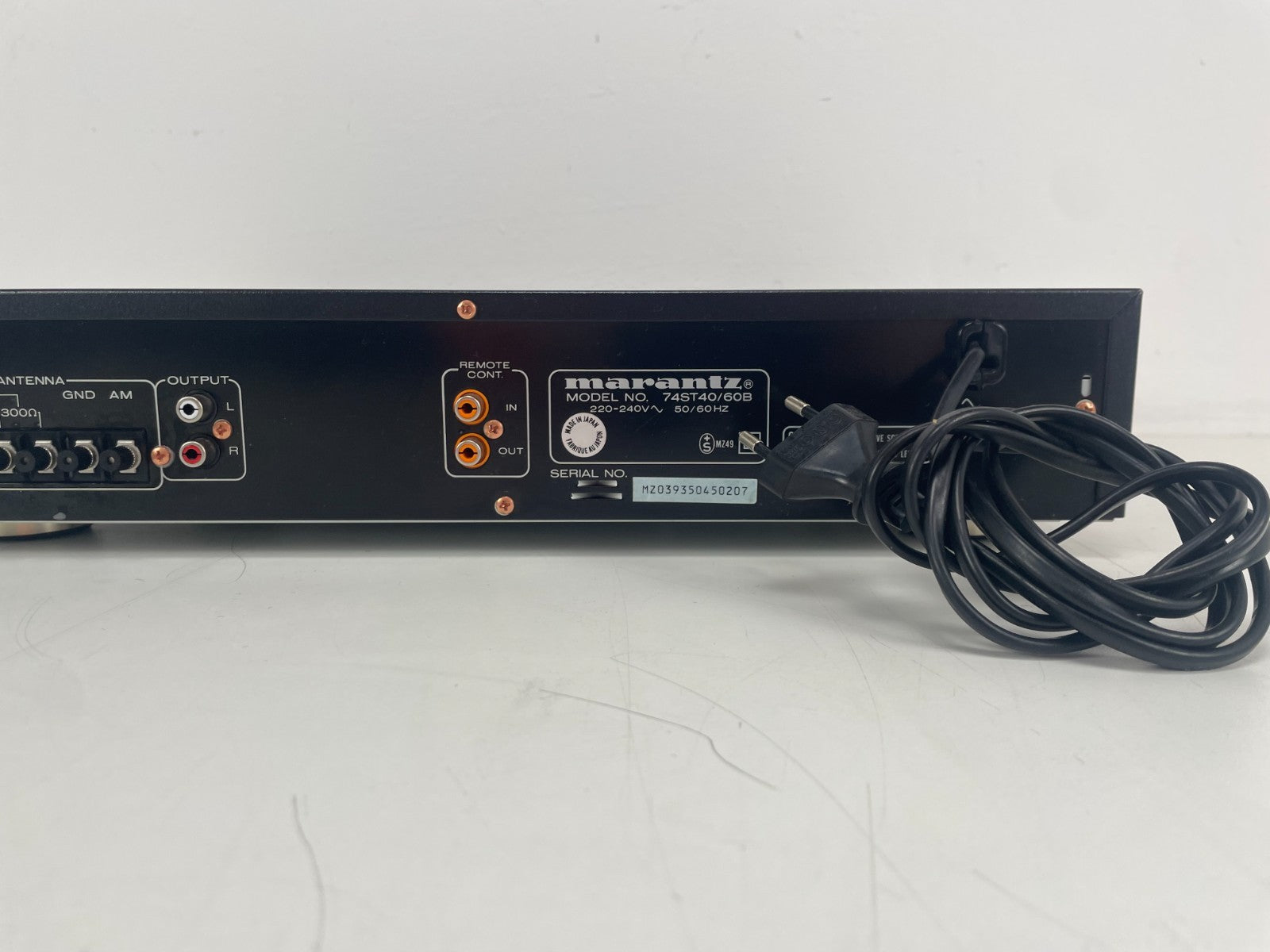 Marantz ST-40L Stereo Tuner