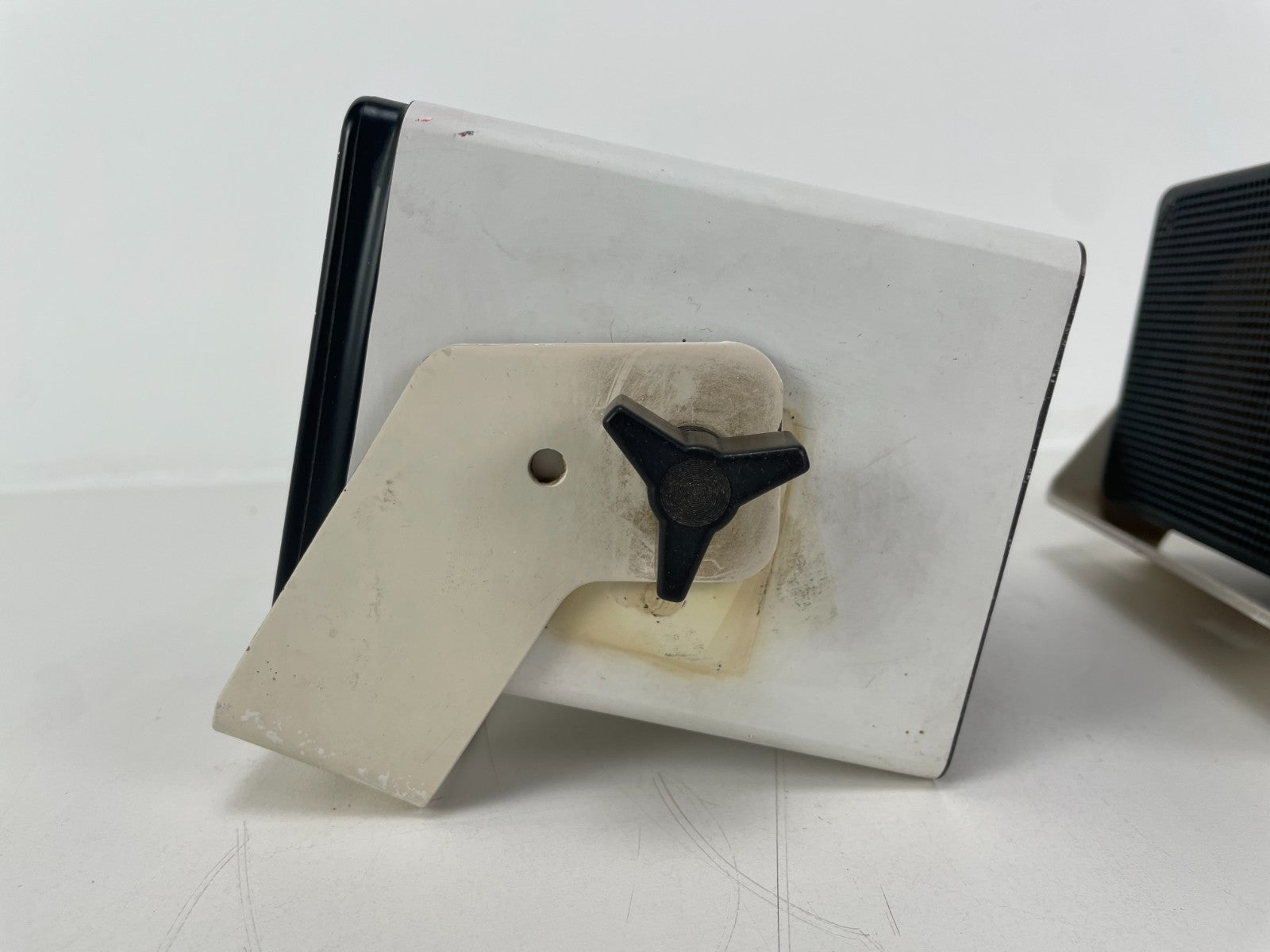 ADS A/D/S Model 2002 Bi-Amplified luidsprekersysteem met versterker