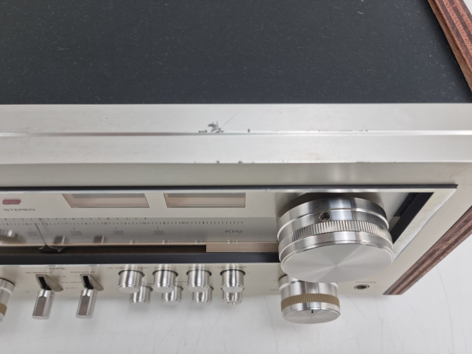 Realistic STA-2000 - Stereo Receiver - Fully Serviced - New side pannels