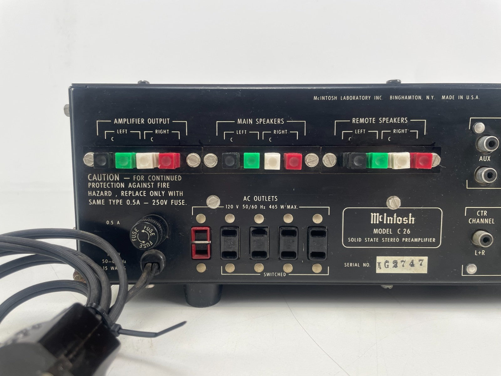 McIntosh C26 stereo voorversterker – volledig nagekeken en voorzien van nieuwe condensatoren, inclusief Nichicon-handleiding.