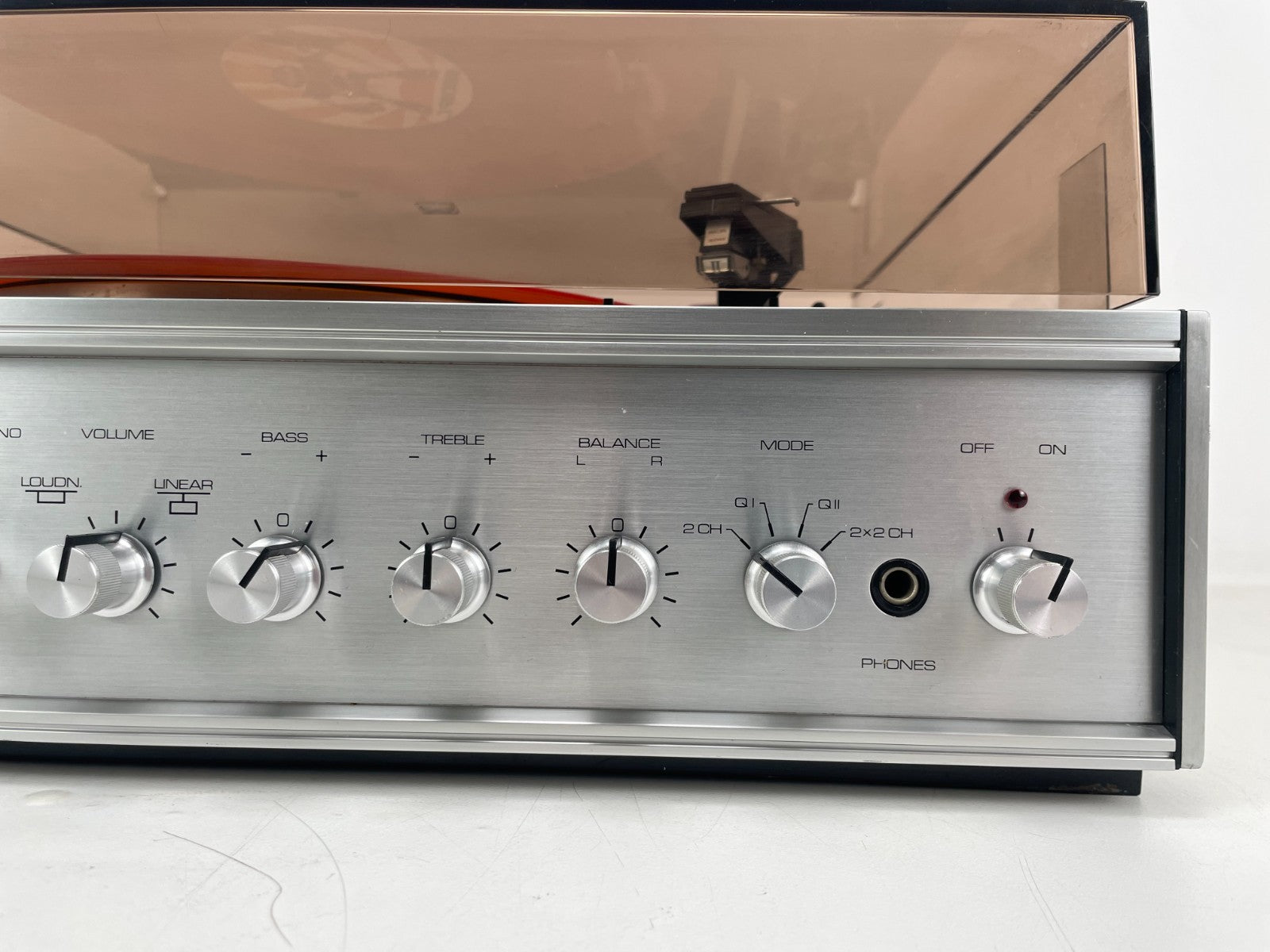 Dual HS151 draaitafel/receiver-combinatie met Philips-cartridge