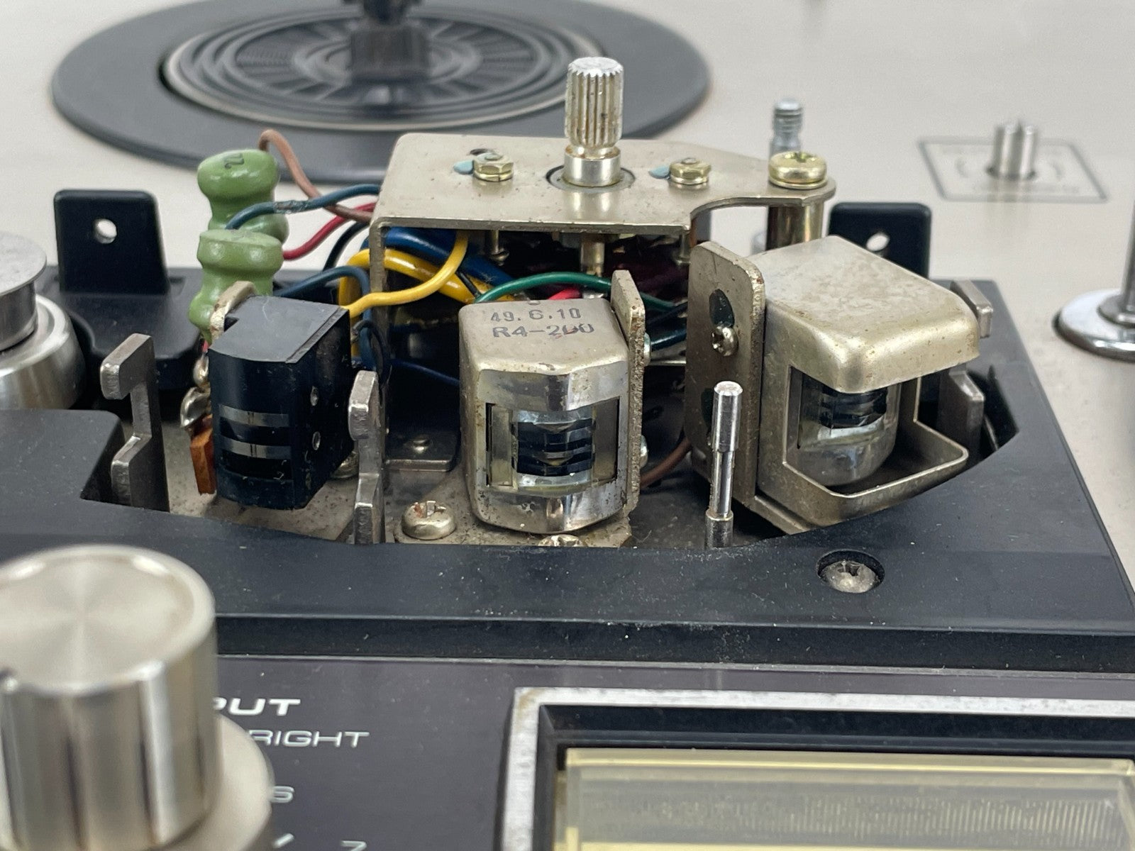 Akai GX-4400D Reel-to-Reel Tape Recorder