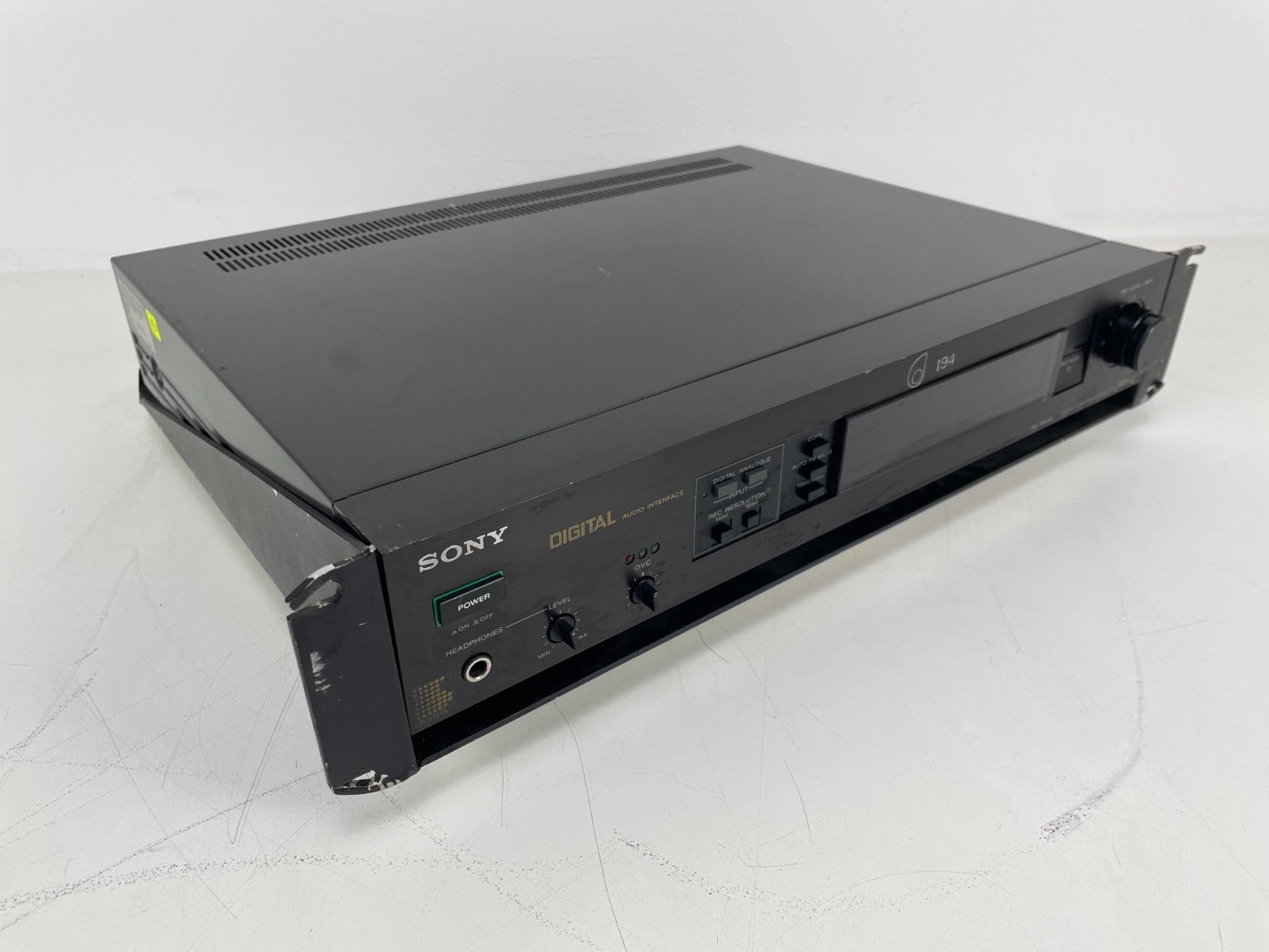 Sony PCM-601ESD Digital Audio Interface - In 19'' Rack mount