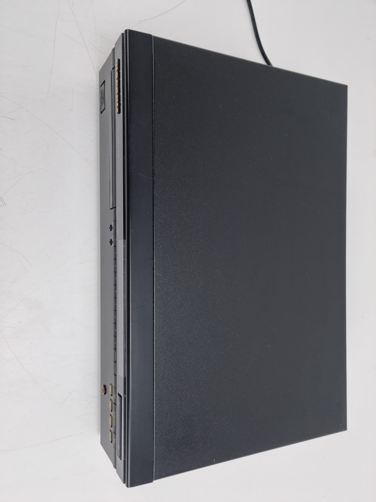 Marantz CD-50 Stereo Compact Disc Player - Light Serviced