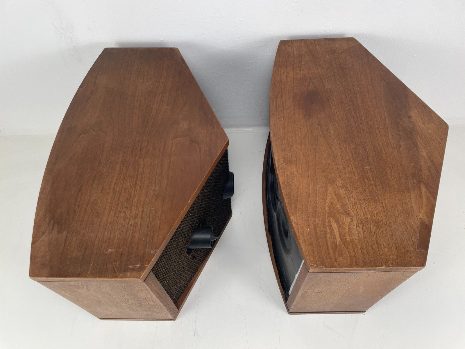 Bose 901 Series IV Speakers Set Of Two - Without EQ