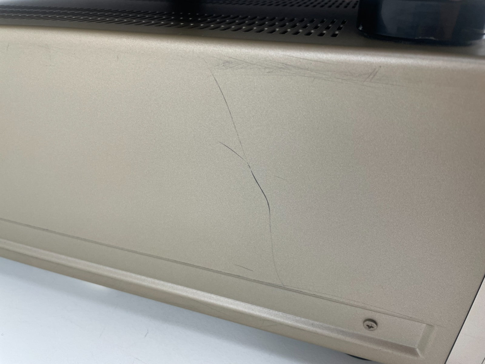 Sony N9000ES Power Amp + E9000ES ES Processor – Champagne  + Remote