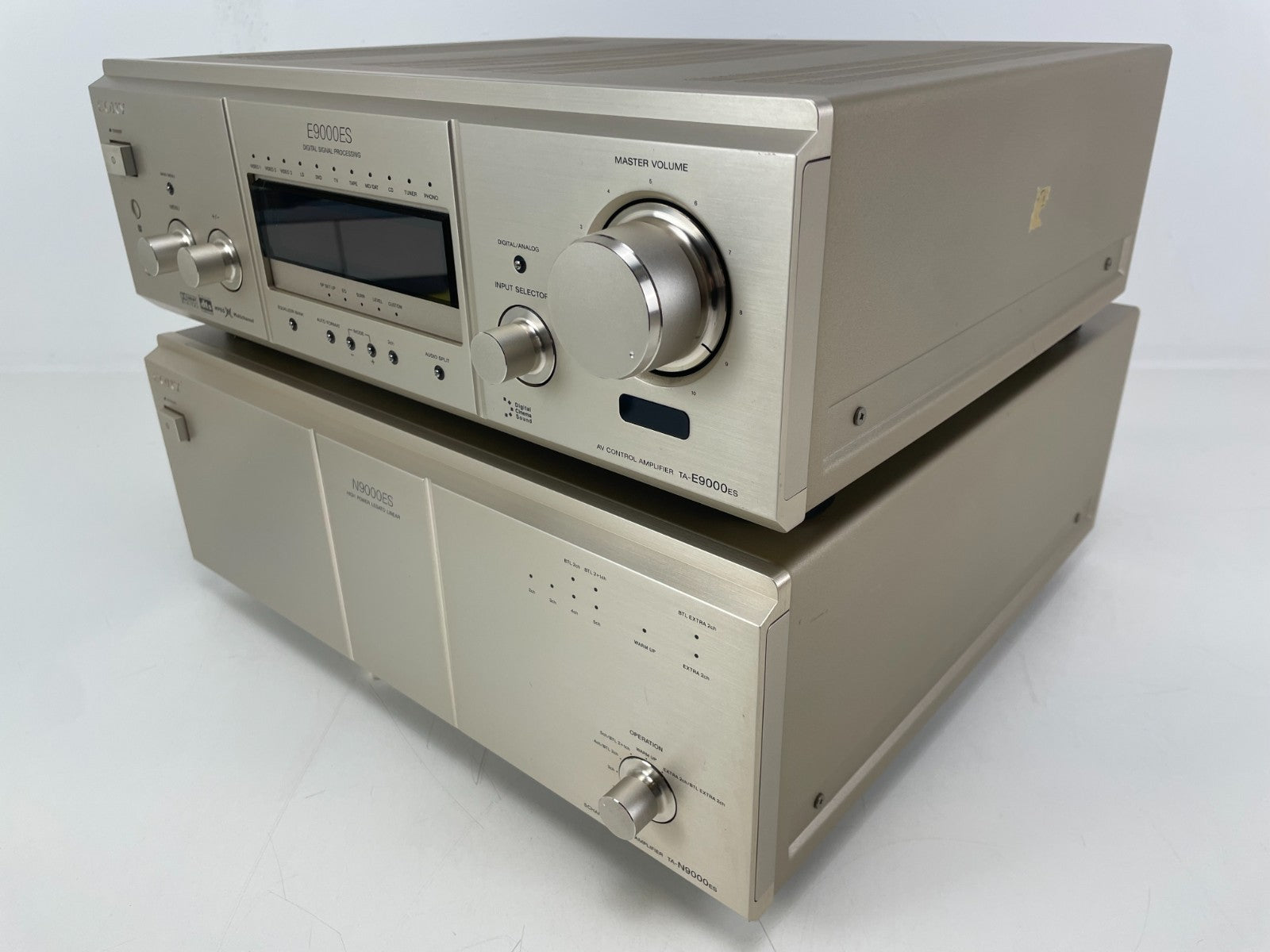 Sony N9000ES Power Amp + E9000ES ES Processor – Champagne  + Remote