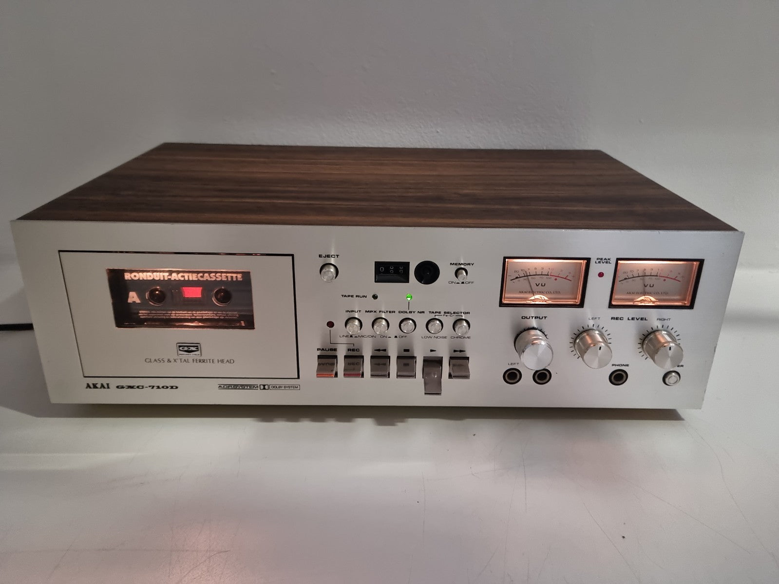 Akai GXC-710D cassettedeck - nieuwe aandrijfriemen