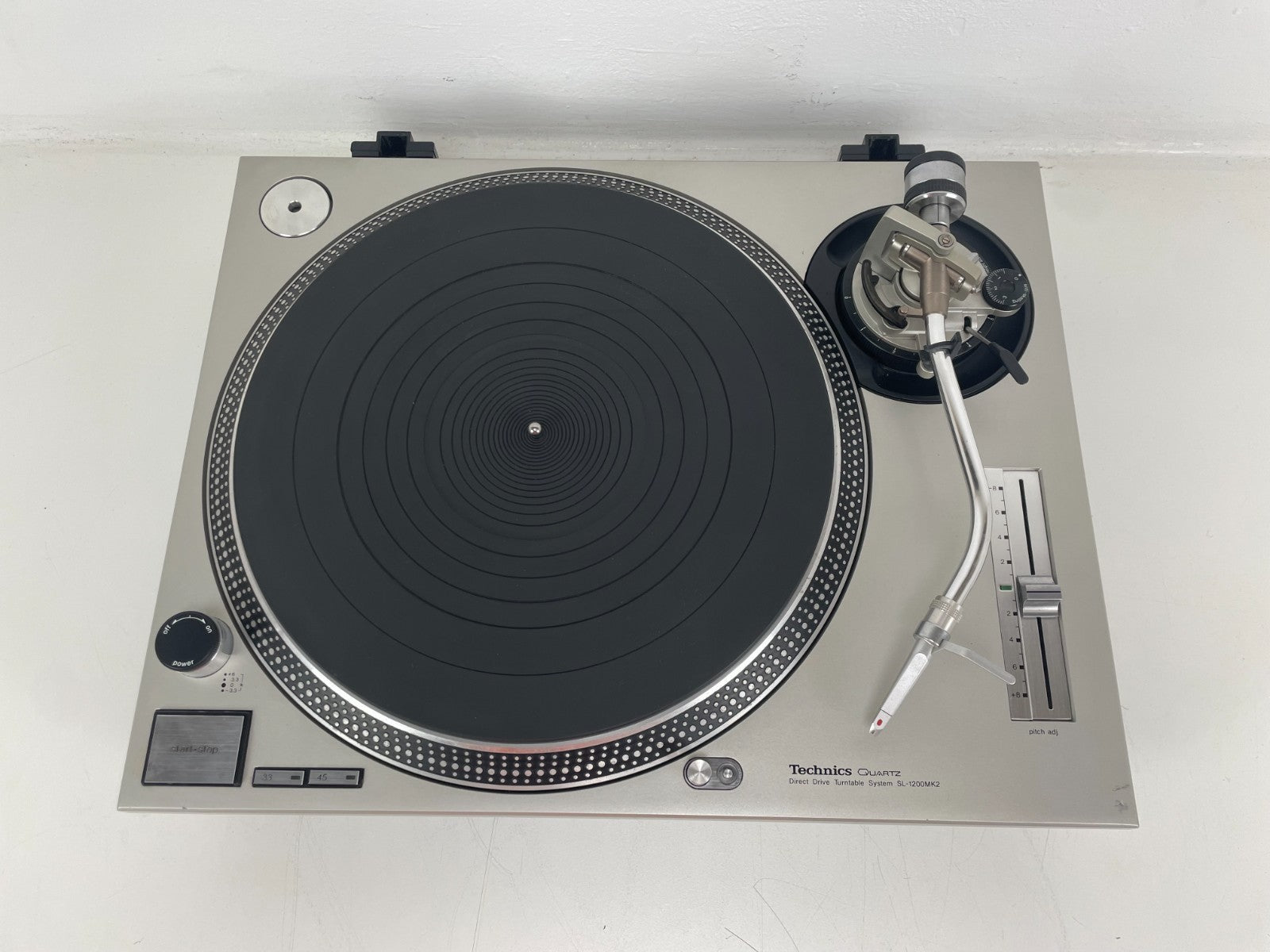 Technics SL-1200MK2 Turntable - Without Dustcover - With Ortofon Concorde
