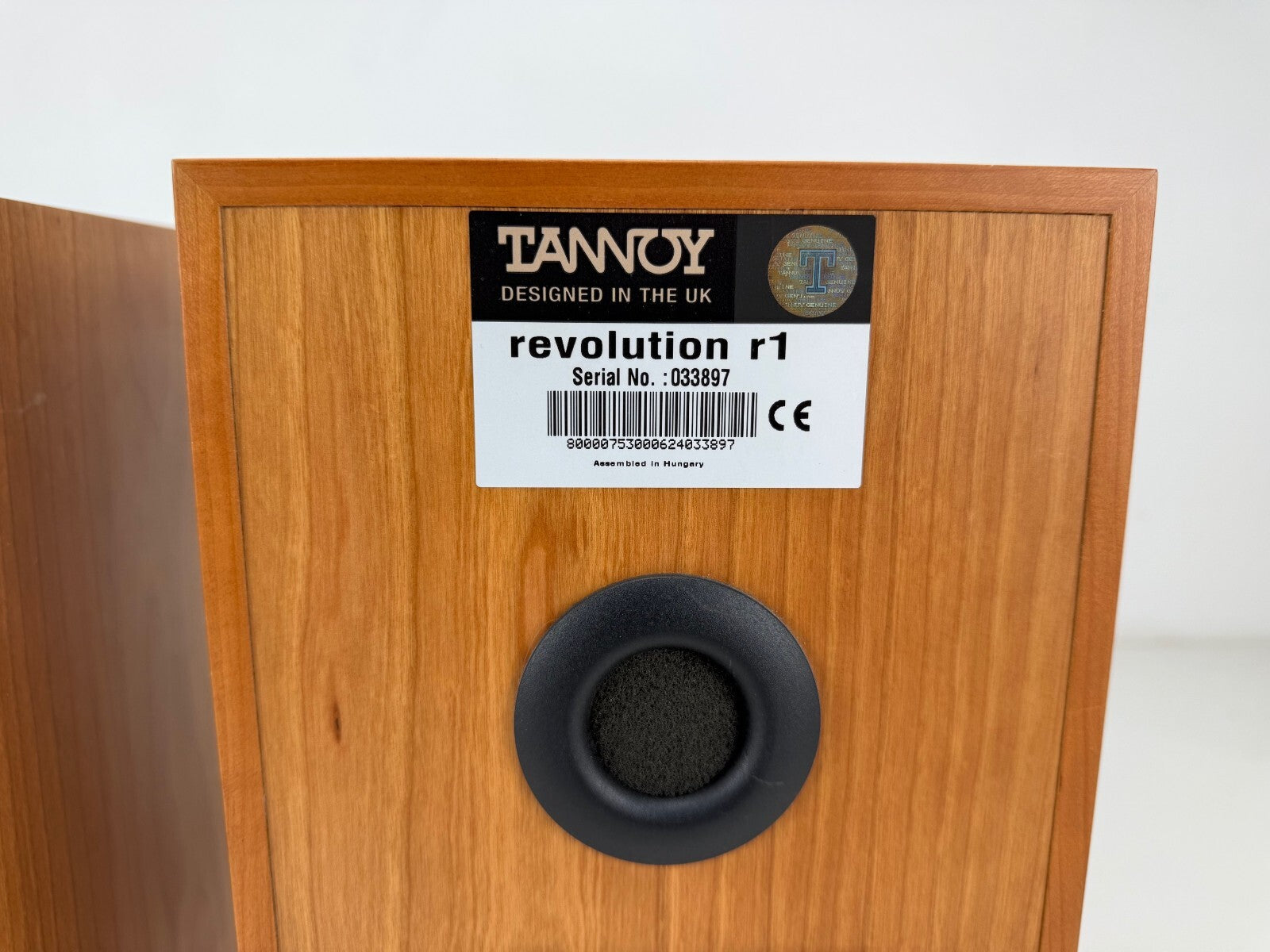 Tannoy Revolution R1 Bookshelf Speakers Set With Manual - Matched Pair - B-Wired