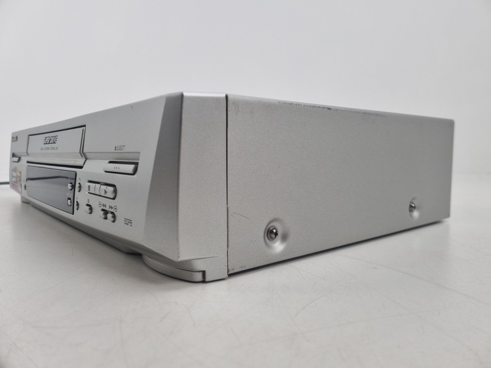 Panasonic NV-SJ220  Super Drive VHS Player With Remote