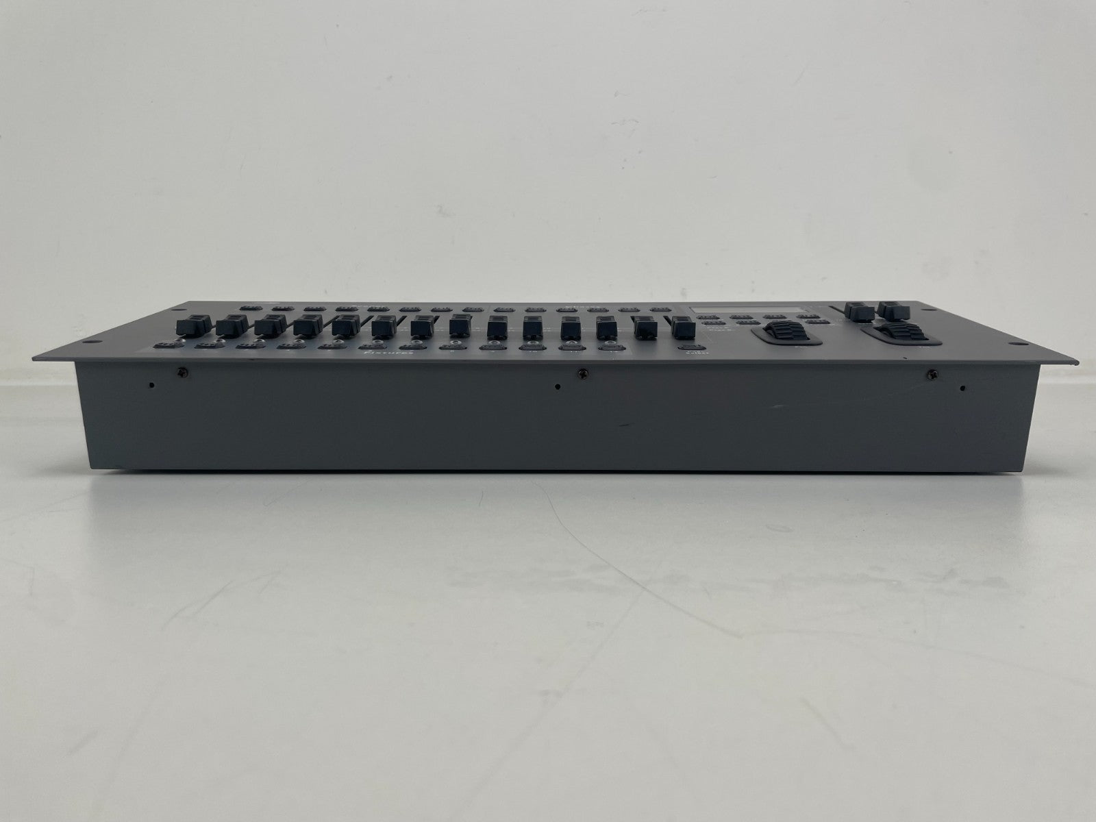 Showtec SM16/2 DMX Lighting Controller – Powers On, Untested – Sold as is