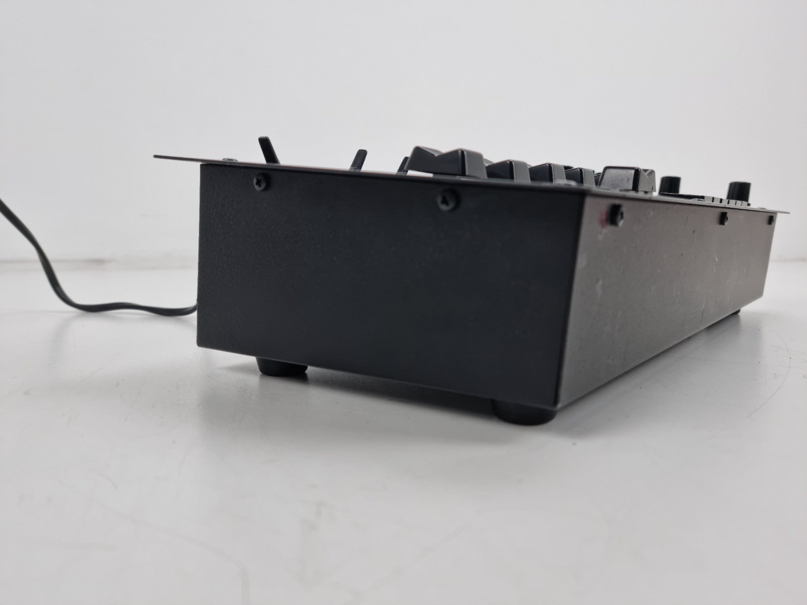 Realistic SSM-1900  Stereo Sound Mixer - With builds in sound effects