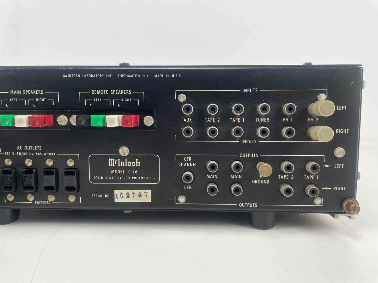McIntosh C26 stereo voorversterker – volledig nagekeken en voorzien van nieuwe condensatoren, inclusief Nichicon-handleiding.