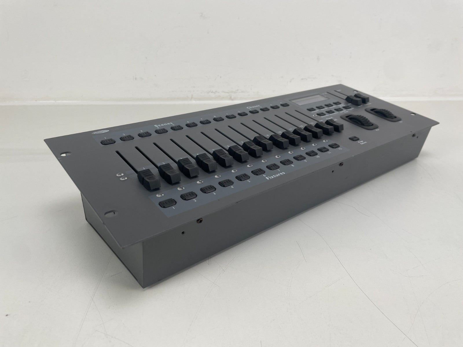 Showtec SM16/2 DMX Lighting Controller – Powers On, Untested – Sold as is