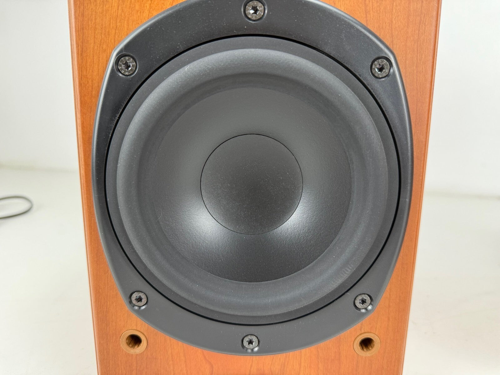 Tannoy Revolution R1 Bookshelf Speakers Set With Manual - Matched Pair - B-Wired