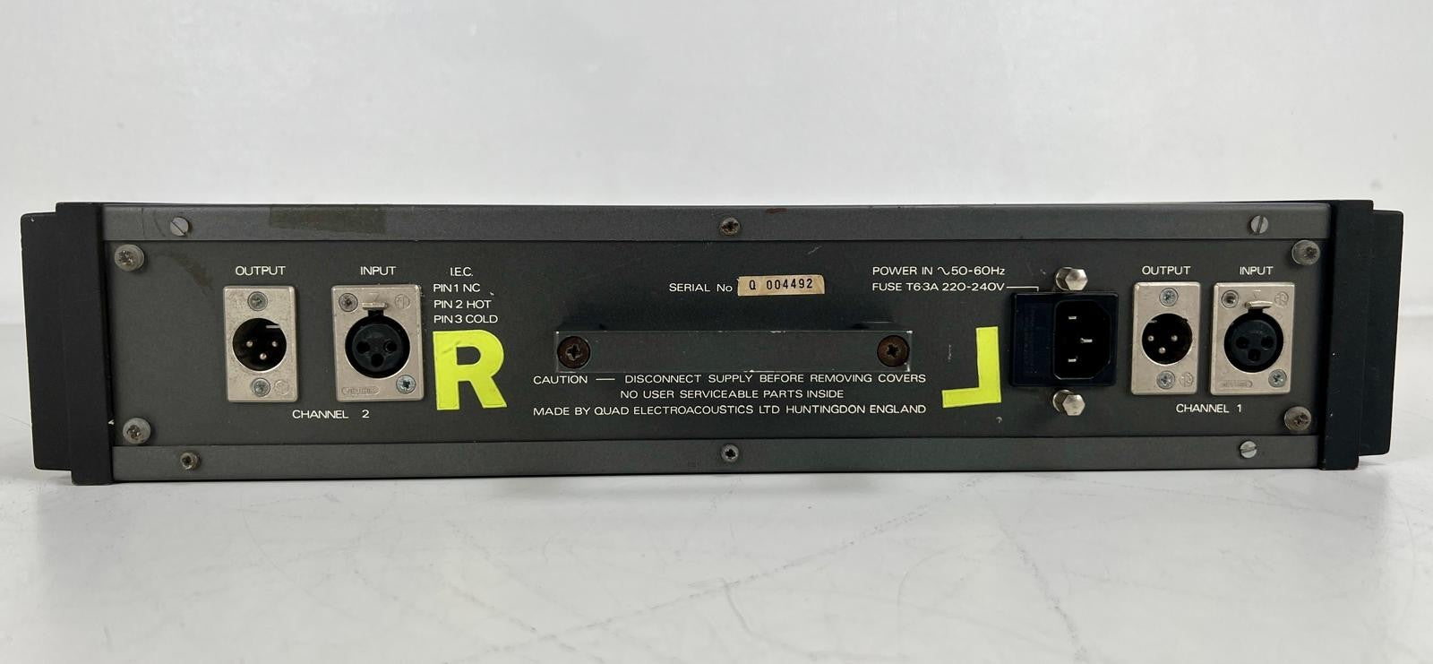 Quad 520 f Stereo-eindversterker - Professioneel met XLR-aansluitingen