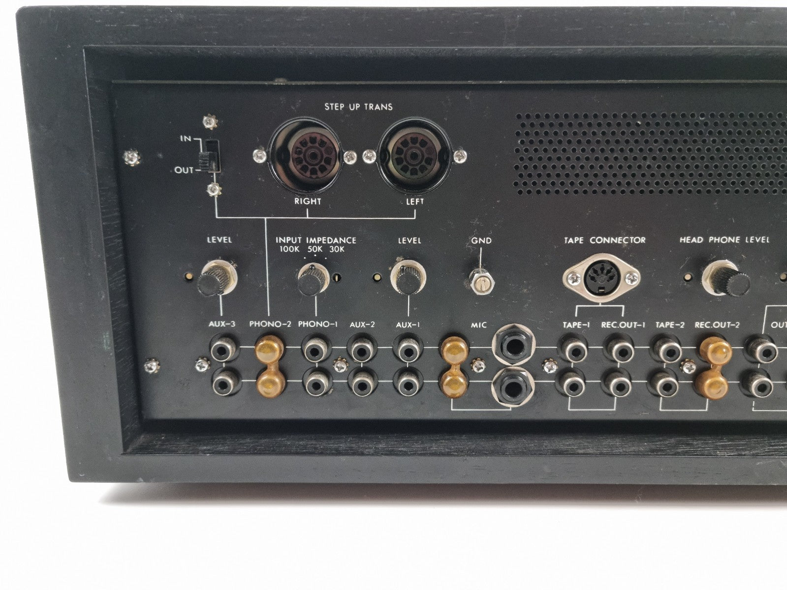 Luxman CL 350 Stereo Control Amplifier - Fully recapped with nichicons - Service