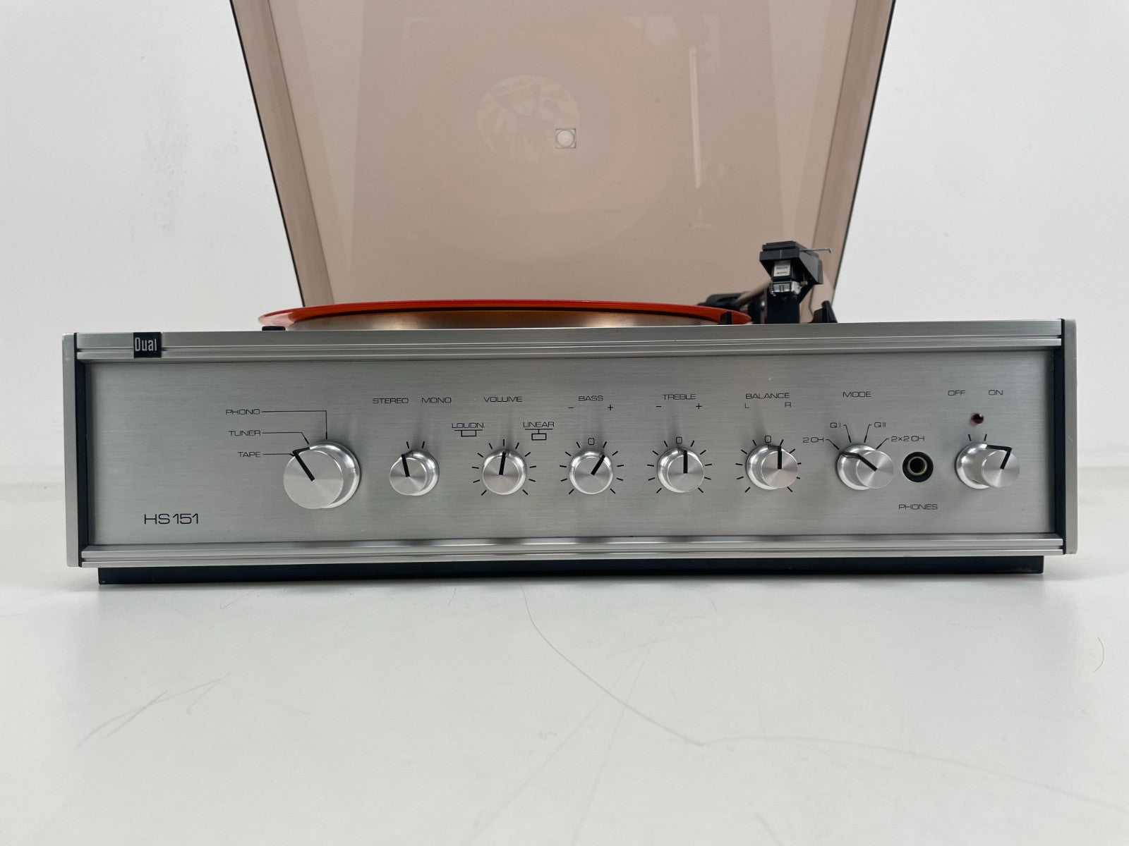 Dual HS151 draaitafel/receiver-combinatie met Philips-cartridge