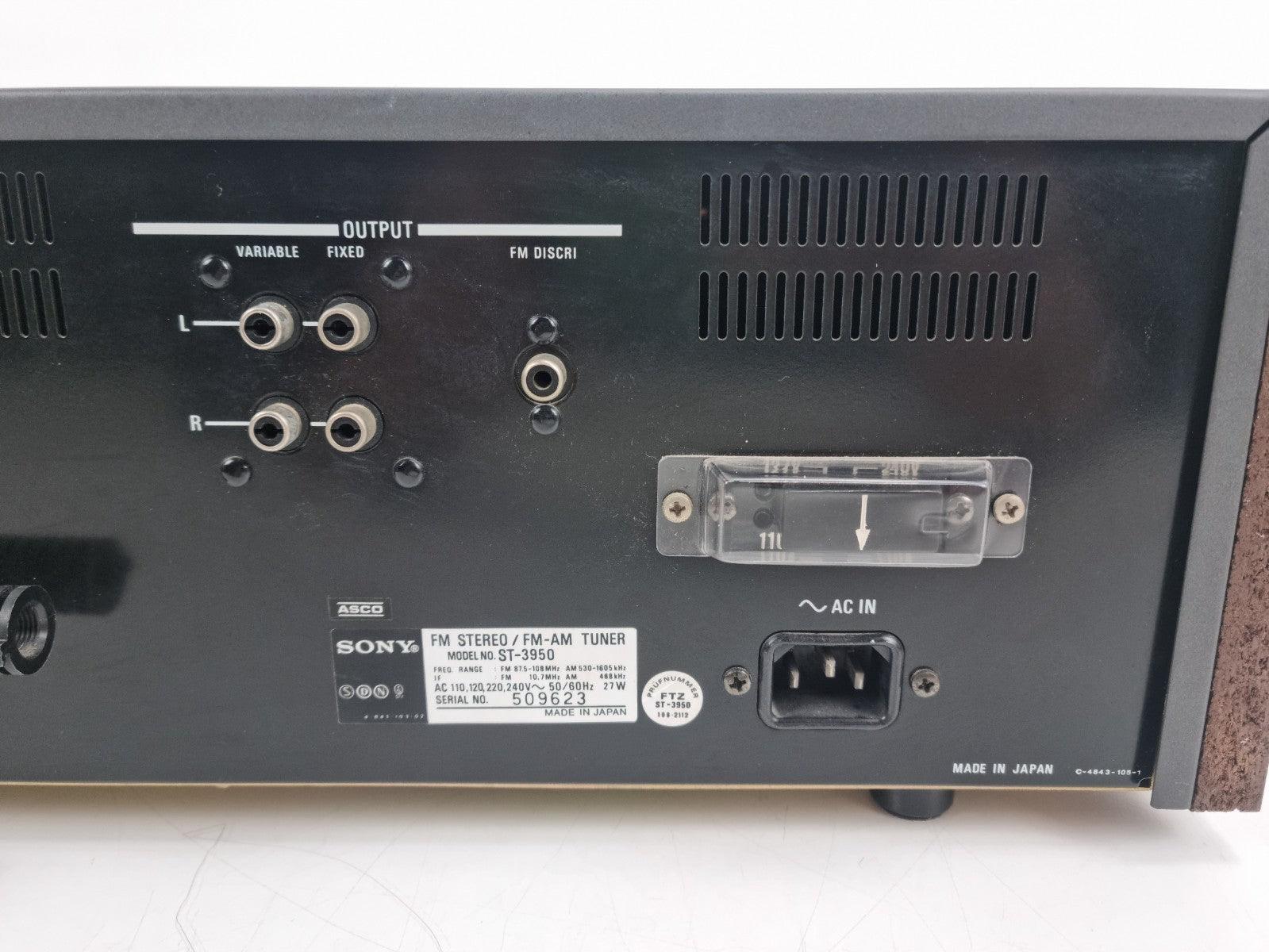 Sony ST 3950 FM Stereo / FM-AM Tuner