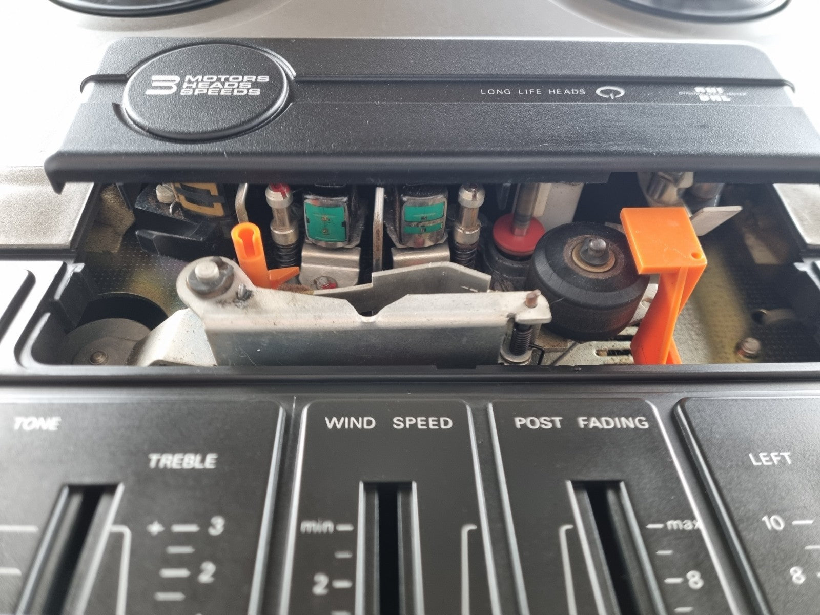 Philips N 4422 - 1/4'' Reel to Reel  Recorder- With Dustcover - With speakers