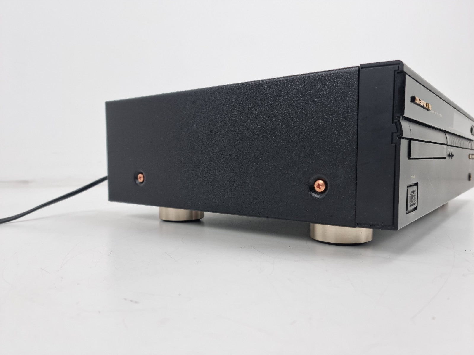 Marantz CD-50 Stereo Compact Disc Player - Light Serviced