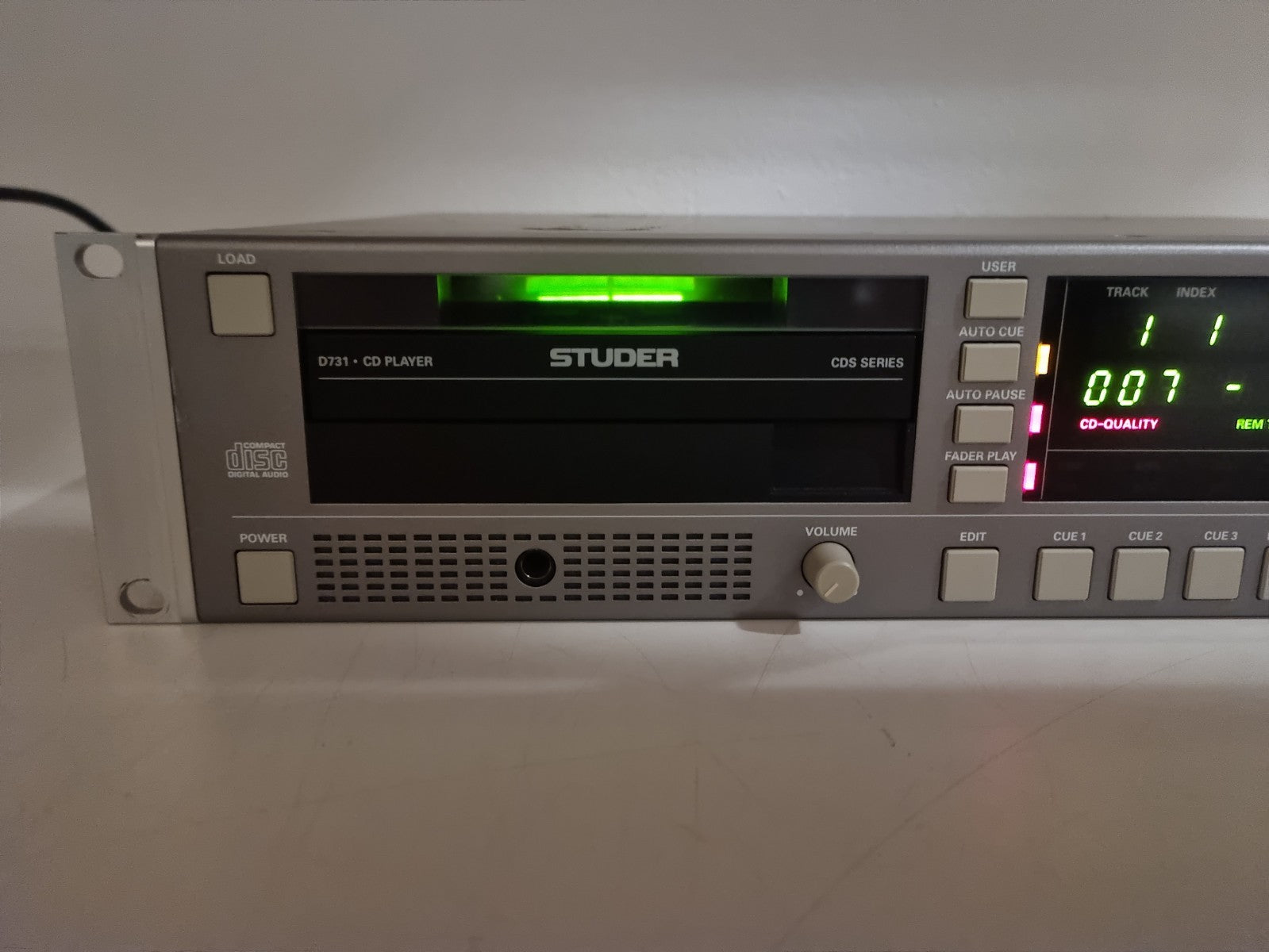 Studer D731 CD Player -  CDS Series - Professional broadcast quality!