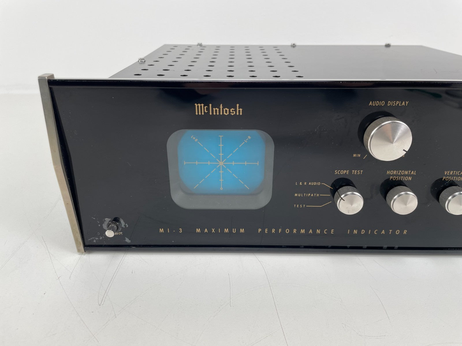 McIntosh MI3 Performance Indicator – Modified to 220V