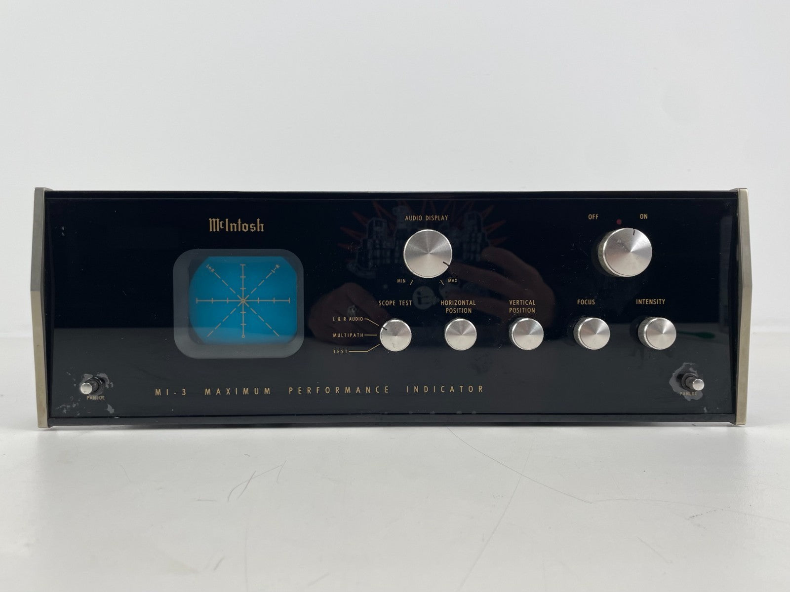 McIntosh MI3 Performance Indicator – Modified to 220V