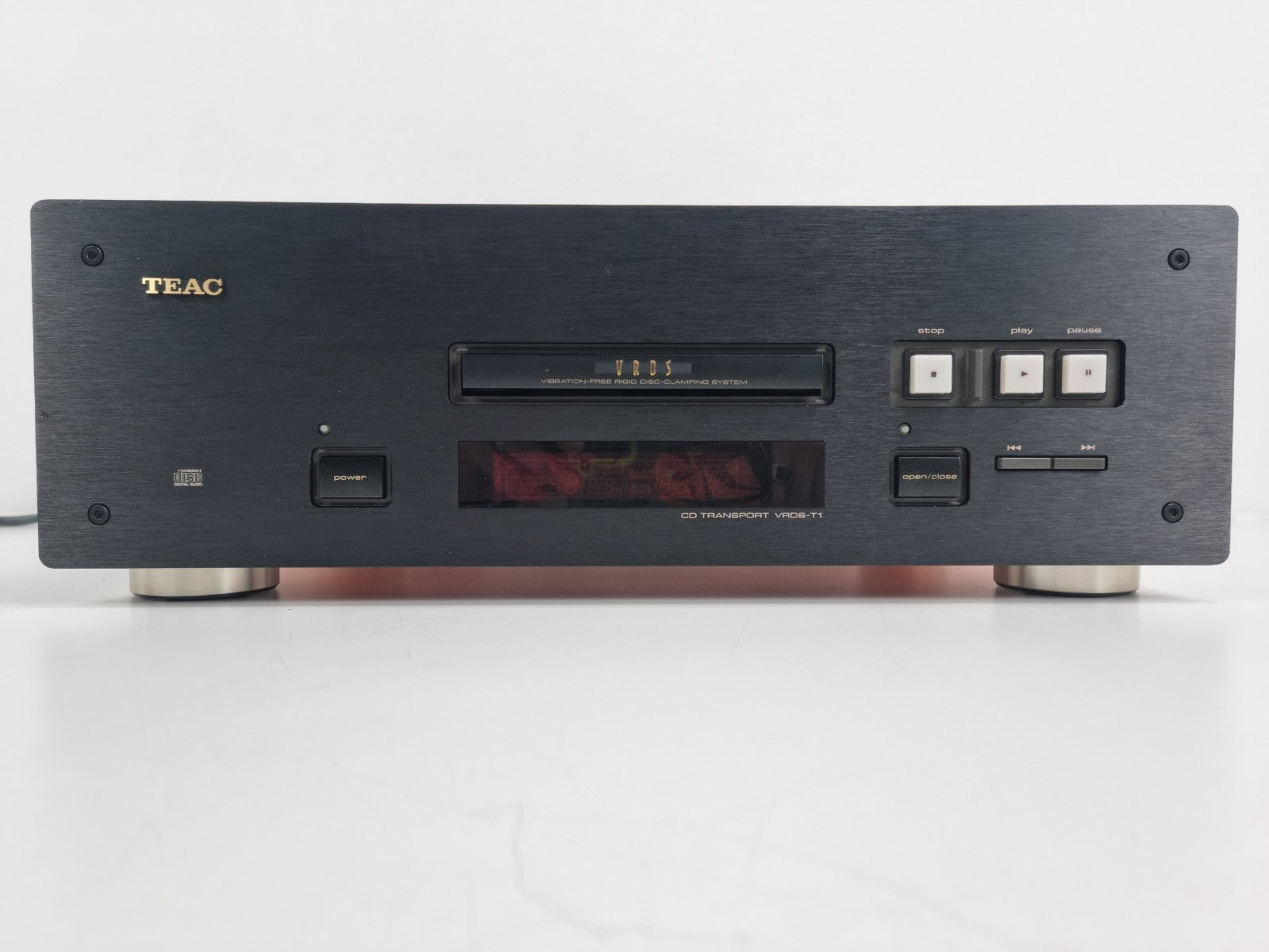 Teac VRDS-T1  CD Transport - Cd Player - Realy nice - Digital outputs only