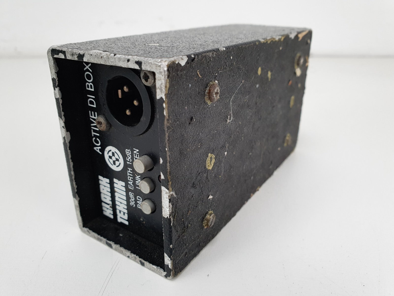 Klark Teknik LBB100 Active DI box