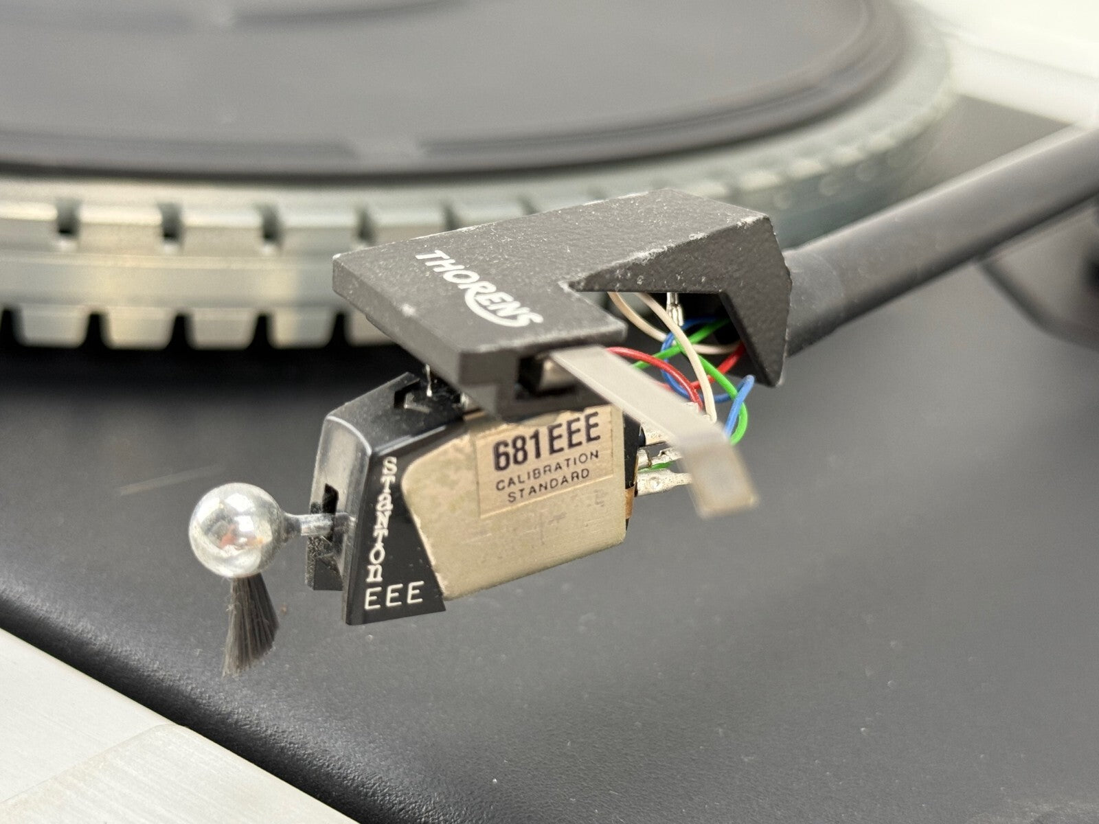 Thorens TD 115 platenspeler met riemaandrijving en Stanton 681EEE element - in originele doos