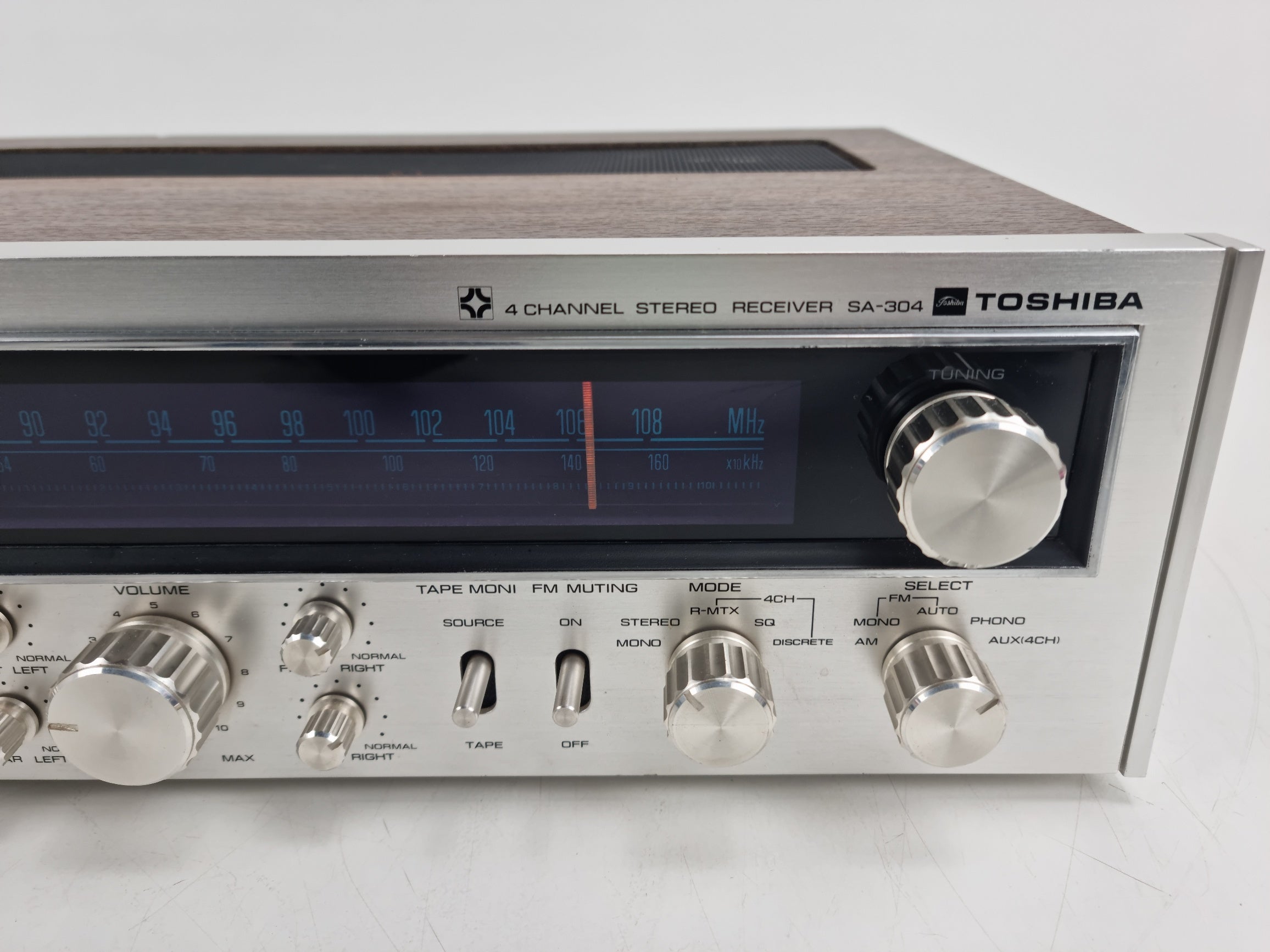 Toshiba SA-304 - Four Channel AM/FM Receiver - Cleaned and lubed
