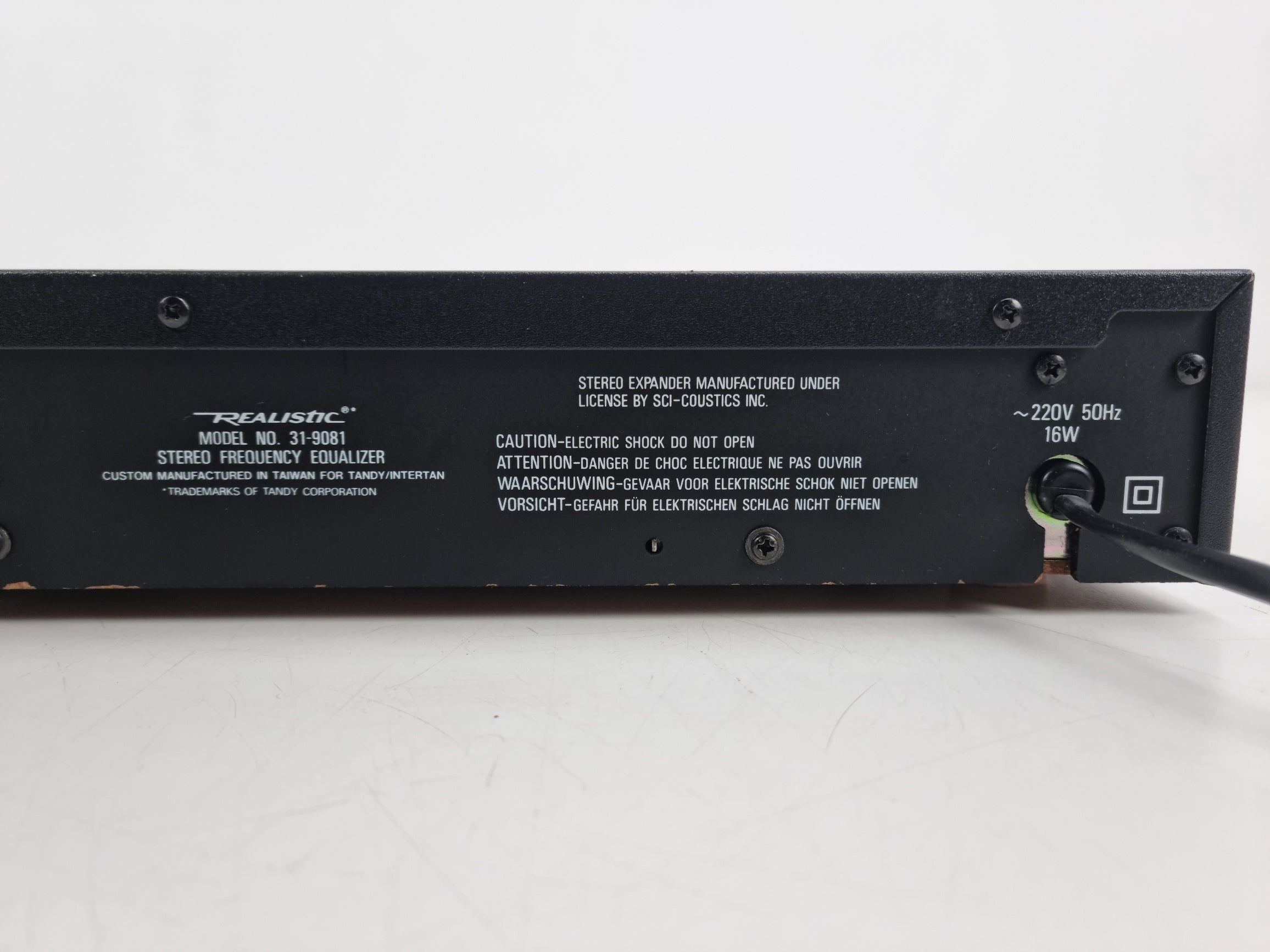 Realistic - 31-9081 Spectrumanalysator met 10-bands equalizer