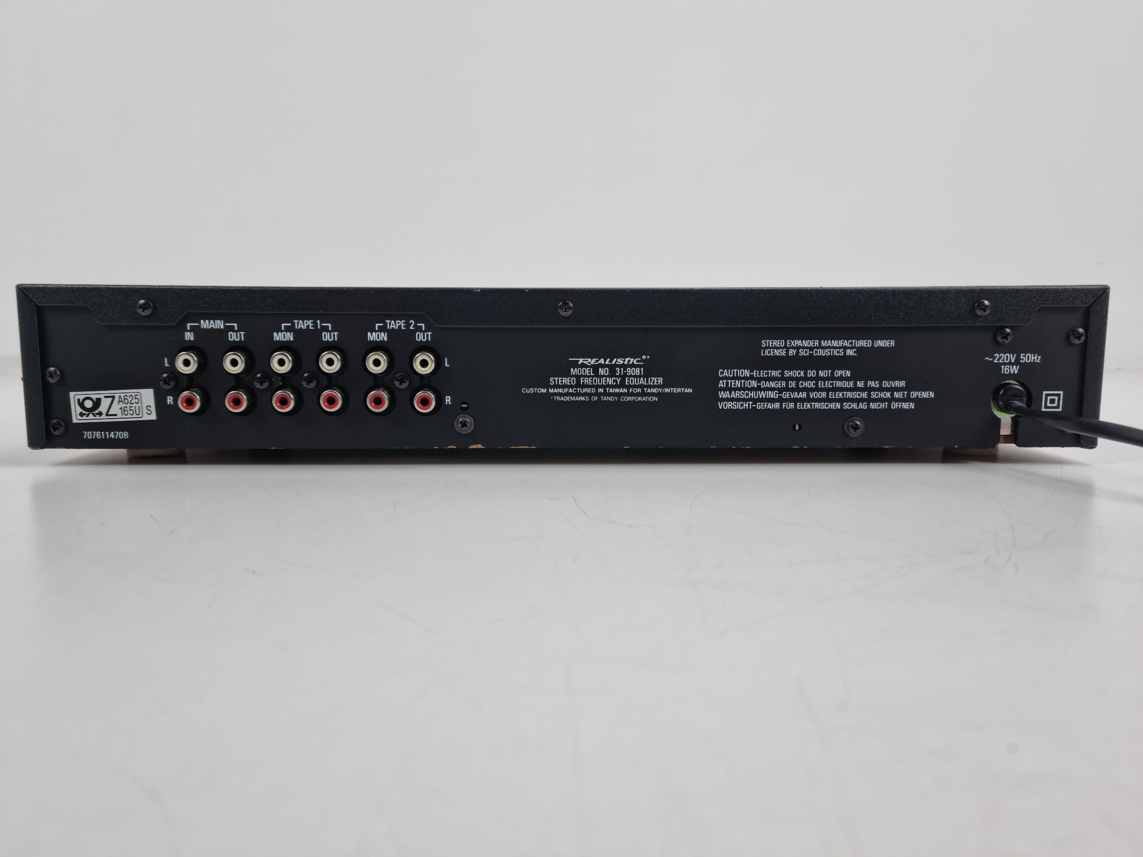 Realistic - 31-9081 Spectrumanalysator met 10-bands equalizer